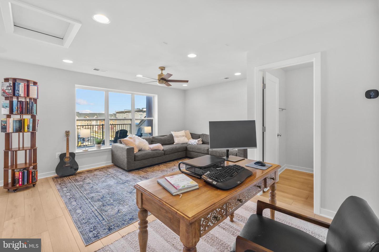 22962 SULLIVANS COVE SQ, BRAMBLETON, Virginia 20148, 4 Bedrooms Bedrooms, ,3 BathroomsBathrooms,Residential,For sale,22962 SULLIVANS COVE SQ,VALO2111210 MLS # VALO2111210