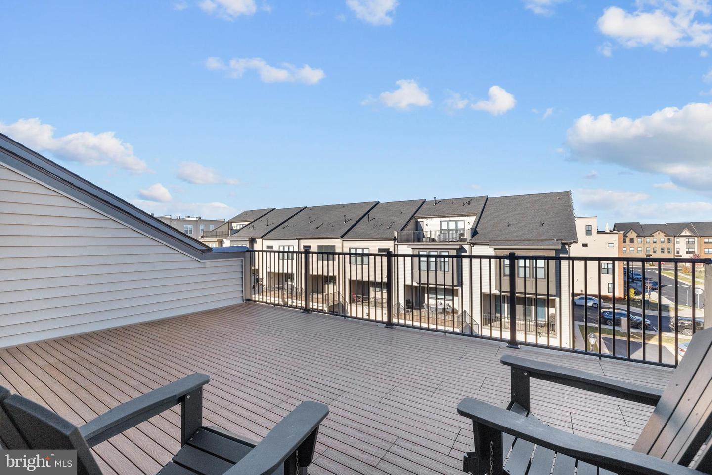 22962 SULLIVANS COVE SQ, BRAMBLETON, Virginia 20148, 4 Bedrooms Bedrooms, ,3 BathroomsBathrooms,Residential,For sale,22962 SULLIVANS COVE SQ,VALO2111210 MLS # VALO2111210