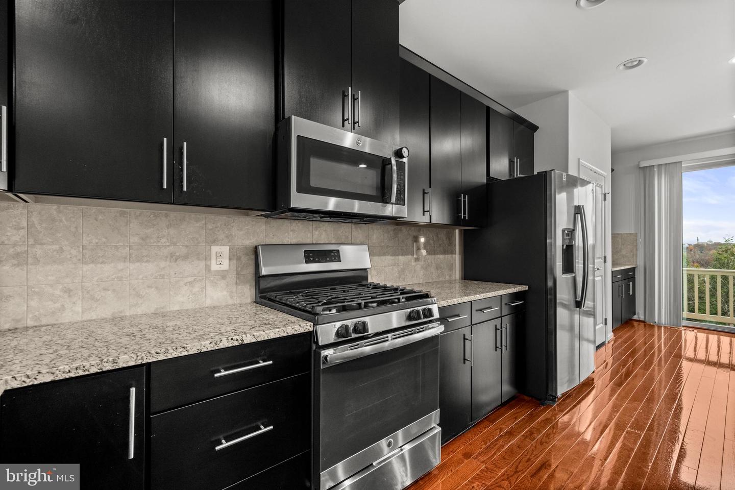 3139 FORT LINCOLN DR NE, WASHINGTON, District Of Columbia 20018, 4 Bedrooms Bedrooms, ,4 BathroomsBathrooms,Residential,For sale,3139 FORT LINCOLN DR NE,DCDC2232044 MLS # DCDC2232044