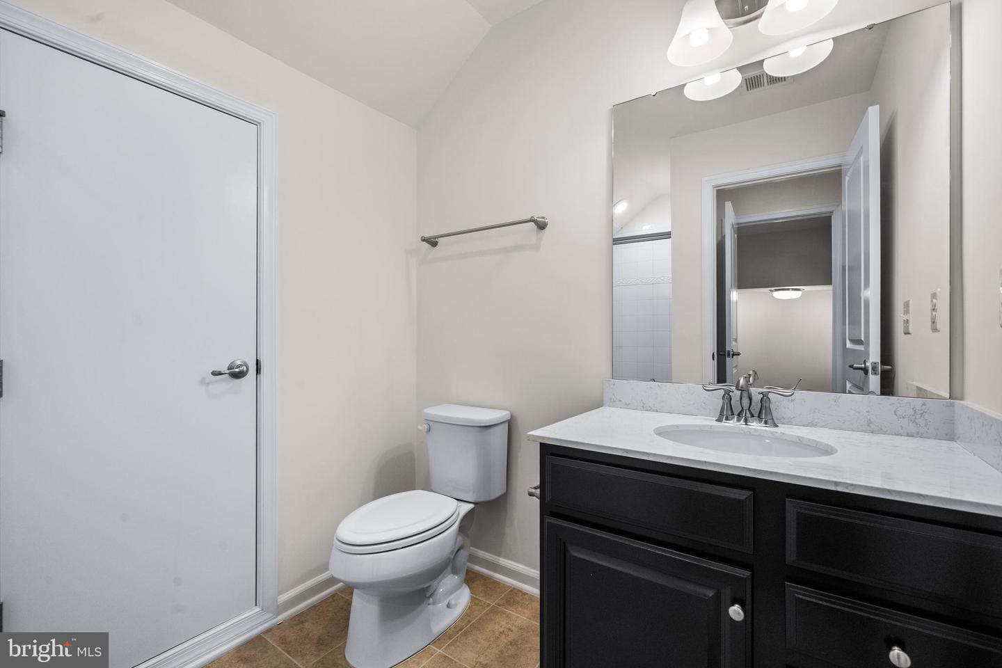 3139 FORT LINCOLN DR NE, WASHINGTON, District Of Columbia 20018, 4 Bedrooms Bedrooms, ,4 BathroomsBathrooms,Residential,For sale,3139 FORT LINCOLN DR NE,DCDC2232044 MLS # DCDC2232044