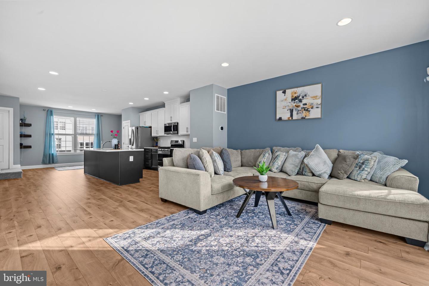 6070 CAMERONS FERRY DR, HAYMARKET, Virginia 20169, 4 Bedrooms Bedrooms, ,3 BathroomsBathrooms,Residential,For sale,6070 CAMERONS FERRY DR,VAPW2107862 MLS # VAPW2107862 6070 CAMERONS FERRY DR, HAYMARKET, Virginia 20169, 4 Bedrooms Bedrooms, ,3 BathroomsBathrooms,Residential,For sale,6070 CAMERONS FERRY DR,VAPW2107862 MLS # VAPW2107862