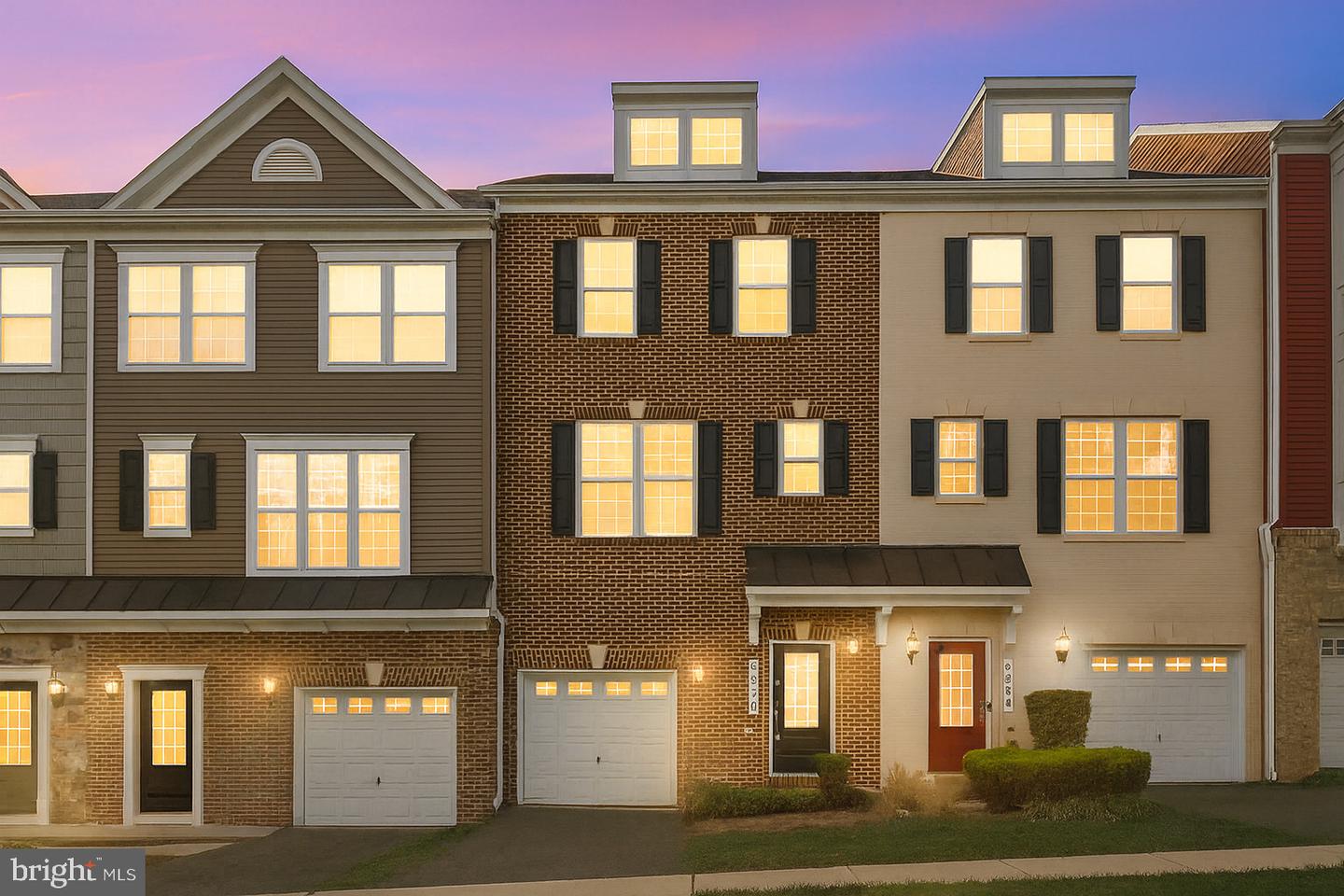 6070 CAMERONS FERRY DR, HAYMARKET, Virginia 20169, 4 Bedrooms Bedrooms, ,3 BathroomsBathrooms,Residential,For sale,6070 CAMERONS FERRY DR,VAPW2107862 MLS # VAPW2107862 6070 CAMERONS FERRY DR, HAYMARKET, Virginia 20169, 4 Bedrooms Bedrooms, ,3 BathroomsBathrooms,Residential,For sale,6070 CAMERONS FERRY DR,VAPW2107862 MLS # VAPW2107862