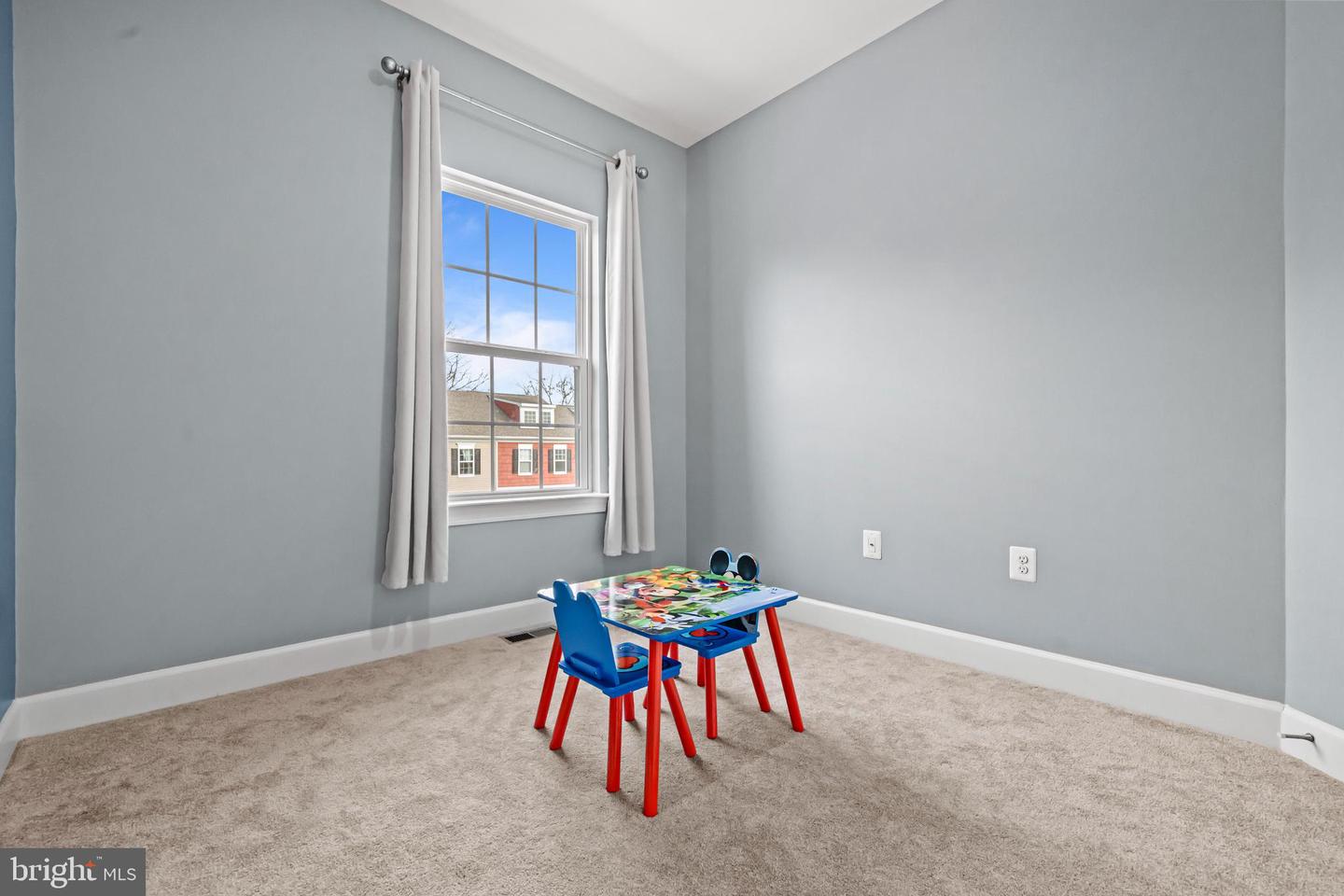 6070 CAMERONS FERRY DR, HAYMARKET, Virginia 20169, 4 Bedrooms Bedrooms, ,3 BathroomsBathrooms,Residential,For sale,6070 CAMERONS FERRY DR,VAPW2107862 MLS # VAPW2107862 6070 CAMERONS FERRY DR, HAYMARKET, Virginia 20169, 4 Bedrooms Bedrooms, ,3 BathroomsBathrooms,Residential,For sale,6070 CAMERONS FERRY DR,VAPW2107862 MLS # VAPW2107862