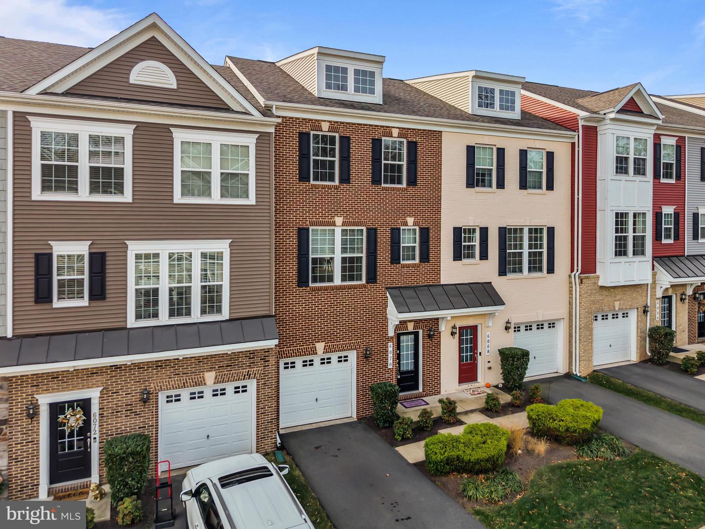 6070 CAMERONS FERRY DR, HAYMARKET, Virginia 20169, 4 Bedrooms Bedrooms, ,3 BathroomsBathrooms,Residential,For sale,6070 CAMERONS FERRY DR,VAPW2107862 MLS # VAPW2107862 6070 CAMERONS FERRY DR, HAYMARKET, Virginia 20169, 4 Bedrooms Bedrooms, ,3 BathroomsBathrooms,Residential,For sale,6070 CAMERONS FERRY DR,VAPW2107862 MLS # VAPW2107862