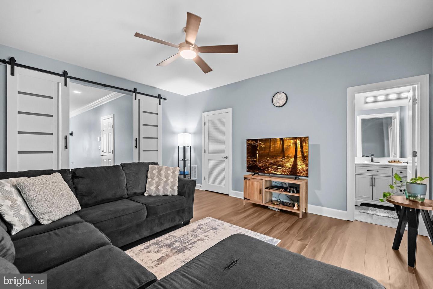 6070 CAMERONS FERRY DR, HAYMARKET, Virginia 20169, 4 Bedrooms Bedrooms, ,3 BathroomsBathrooms,Residential,For sale,6070 CAMERONS FERRY DR,VAPW2107862 MLS # VAPW2107862 6070 CAMERONS FERRY DR, HAYMARKET, Virginia 20169, 4 Bedrooms Bedrooms, ,3 BathroomsBathrooms,Residential,For sale,6070 CAMERONS FERRY DR,VAPW2107862 MLS # VAPW2107862