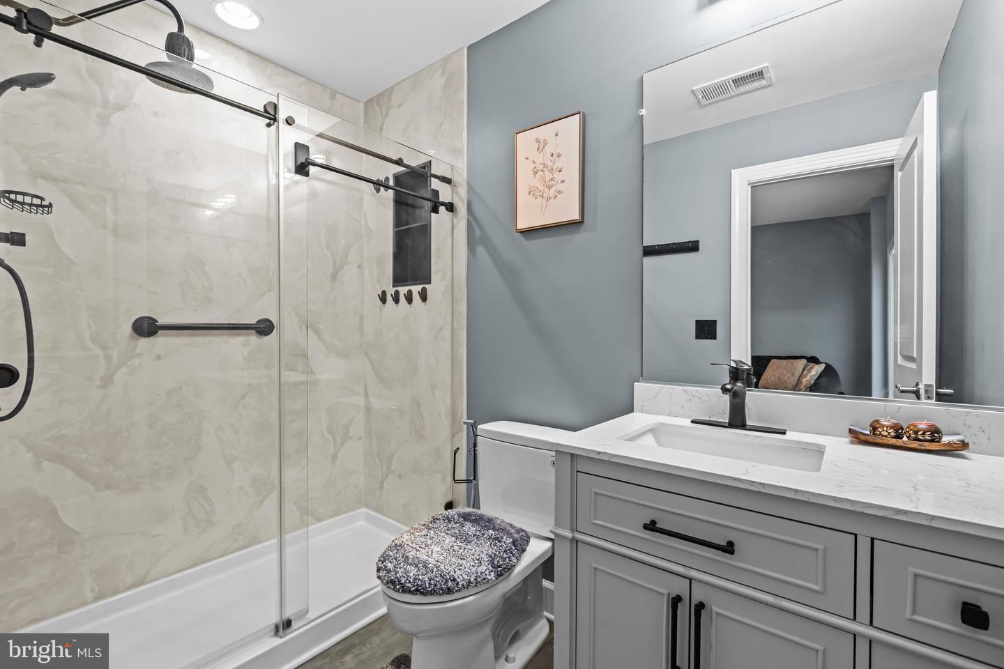 6070 CAMERONS FERRY DR, HAYMARKET, Virginia 20169, 4 Bedrooms Bedrooms, ,3 BathroomsBathrooms,Residential,For sale,6070 CAMERONS FERRY DR,VAPW2107862 MLS # VAPW2107862 6070 CAMERONS FERRY DR, HAYMARKET, Virginia 20169, 4 Bedrooms Bedrooms, ,3 BathroomsBathrooms,Residential,For sale,6070 CAMERONS FERRY DR,VAPW2107862 MLS # VAPW2107862