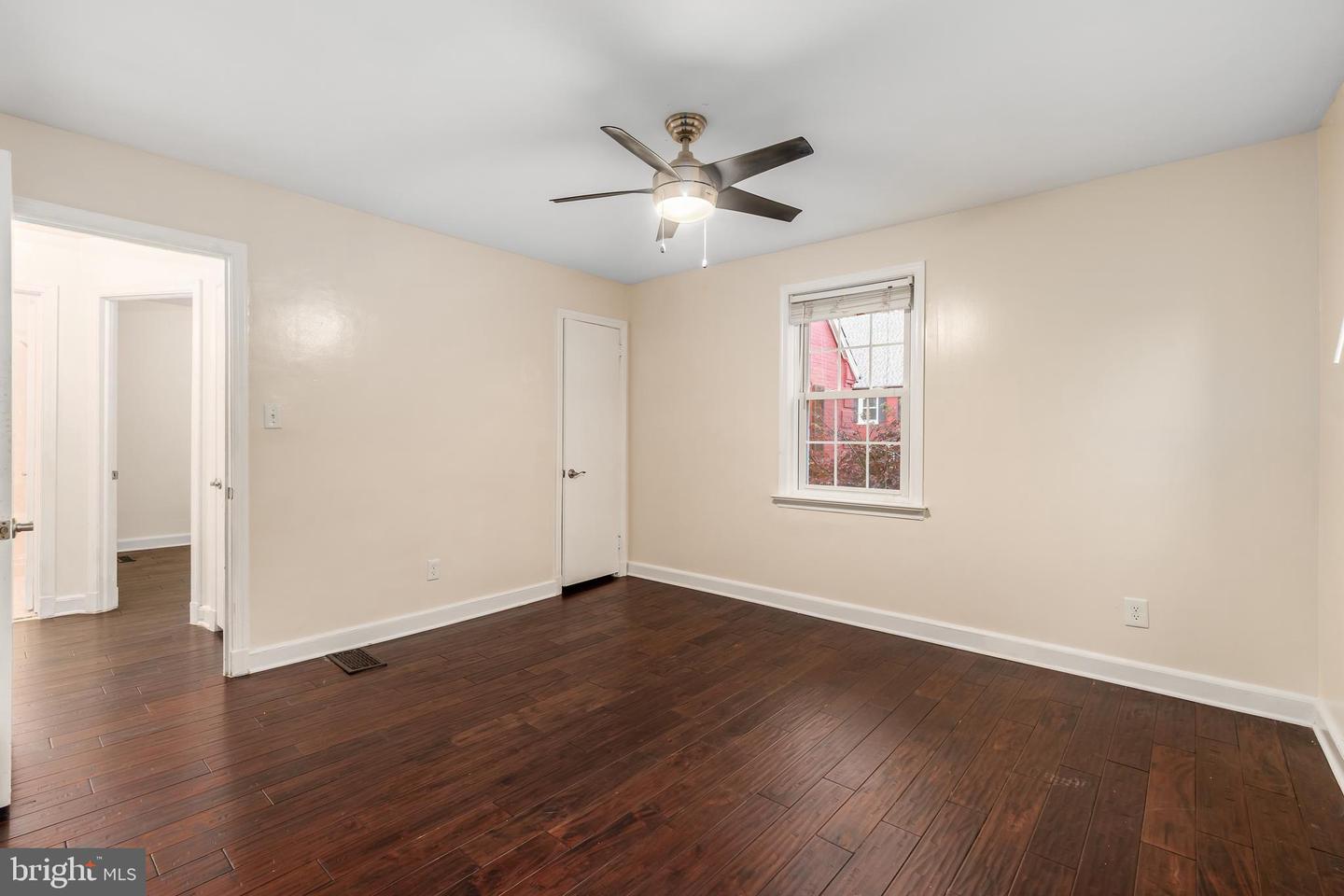 2123 SUITLAND TER SE #B, WASHINGTON, District Of Columbia 20020, 2 Bedrooms Bedrooms, ,1 BathroomBathrooms,Residential,For sale,2123 SUITLAND TER SE #B,DCDC2232062 MLS # DCDC2232062