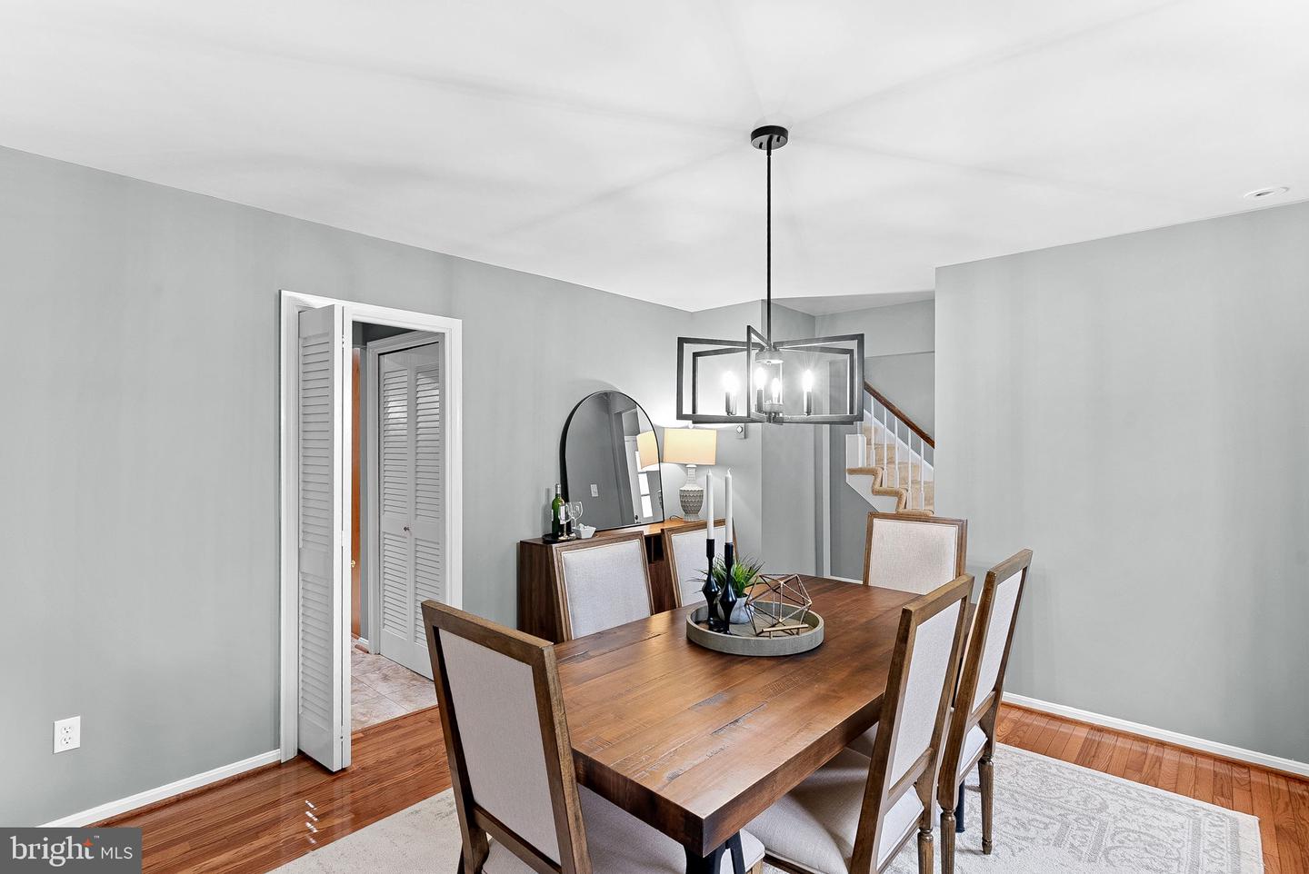 10207 OXFORDSHIRE RD, GREAT FALLS, Virginia 22066, 3 Bedrooms Bedrooms, ,2 BathroomsBathrooms,Residential,For sale,10207 OXFORDSHIRE RD,VAFX2279386 MLS # VAFX2279386