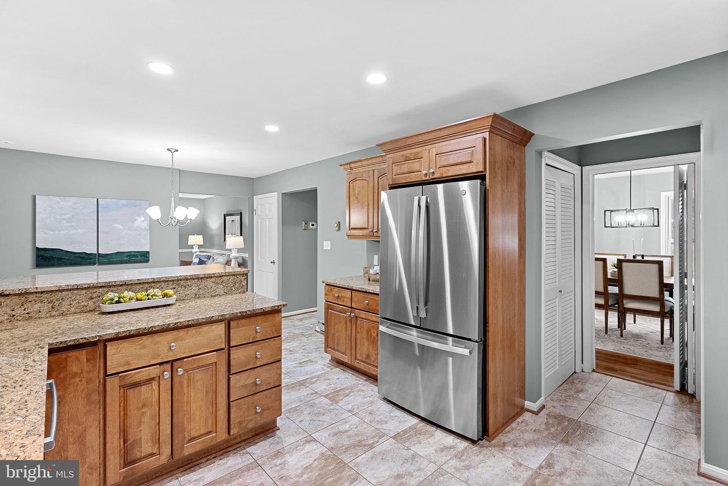 10207 OXFORDSHIRE RD, GREAT FALLS, Virginia 22066, 3 Bedrooms Bedrooms, ,2 BathroomsBathrooms,Residential,For sale,10207 OXFORDSHIRE RD,VAFX2279386 MLS # VAFX2279386