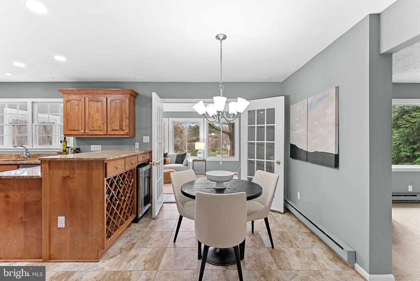 10207 OXFORDSHIRE RD, GREAT FALLS, Virginia 22066, 3 Bedrooms Bedrooms, ,2 BathroomsBathrooms,Residential,For sale,10207 OXFORDSHIRE RD,VAFX2279386 MLS # VAFX2279386