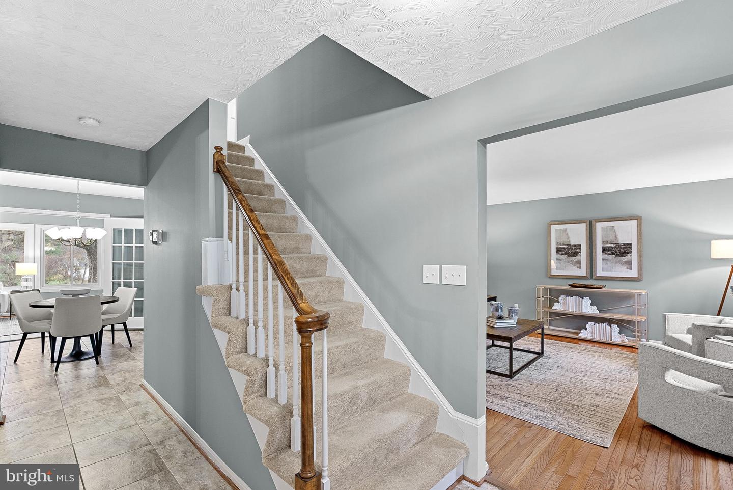 10207 OXFORDSHIRE RD, GREAT FALLS, Virginia 22066, 3 Bedrooms Bedrooms, ,2 BathroomsBathrooms,Residential,For sale,10207 OXFORDSHIRE RD,VAFX2279386 MLS # VAFX2279386