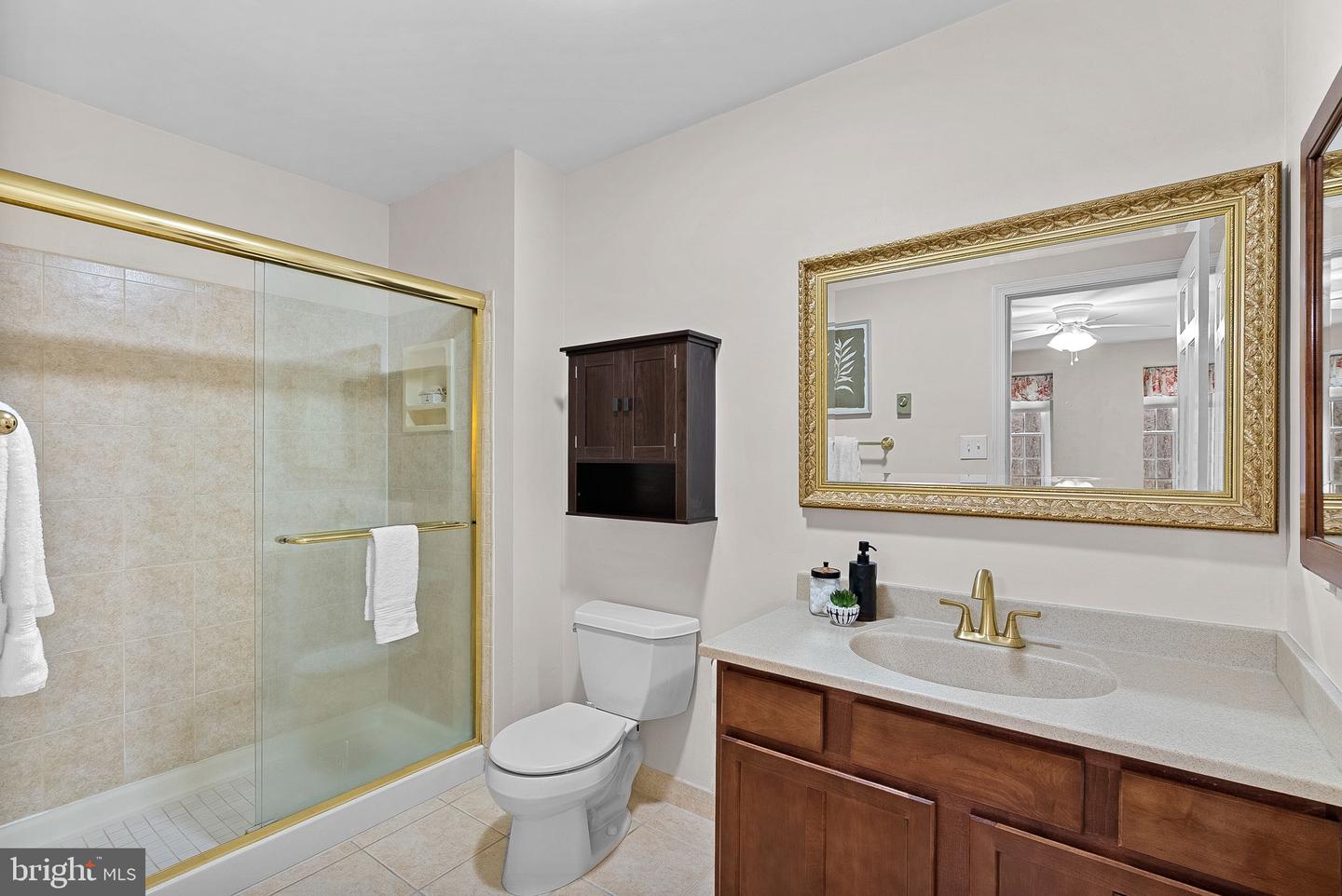 10207 OXFORDSHIRE RD, GREAT FALLS, Virginia 22066, 3 Bedrooms Bedrooms, ,2 BathroomsBathrooms,Residential,For sale,10207 OXFORDSHIRE RD,VAFX2279386 MLS # VAFX2279386