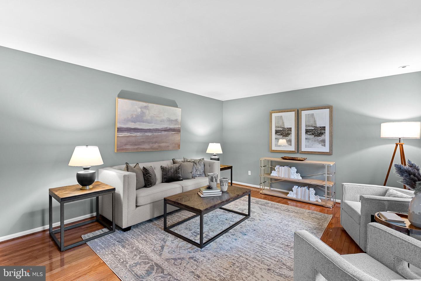 10207 OXFORDSHIRE RD, GREAT FALLS, Virginia 22066, 3 Bedrooms Bedrooms, ,2 BathroomsBathrooms,Residential,For sale,10207 OXFORDSHIRE RD,VAFX2279386 MLS # VAFX2279386