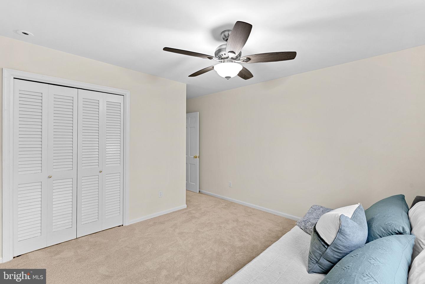 10207 OXFORDSHIRE RD, GREAT FALLS, Virginia 22066, 3 Bedrooms Bedrooms, ,2 BathroomsBathrooms,Residential,For sale,10207 OXFORDSHIRE RD,VAFX2279386 MLS # VAFX2279386