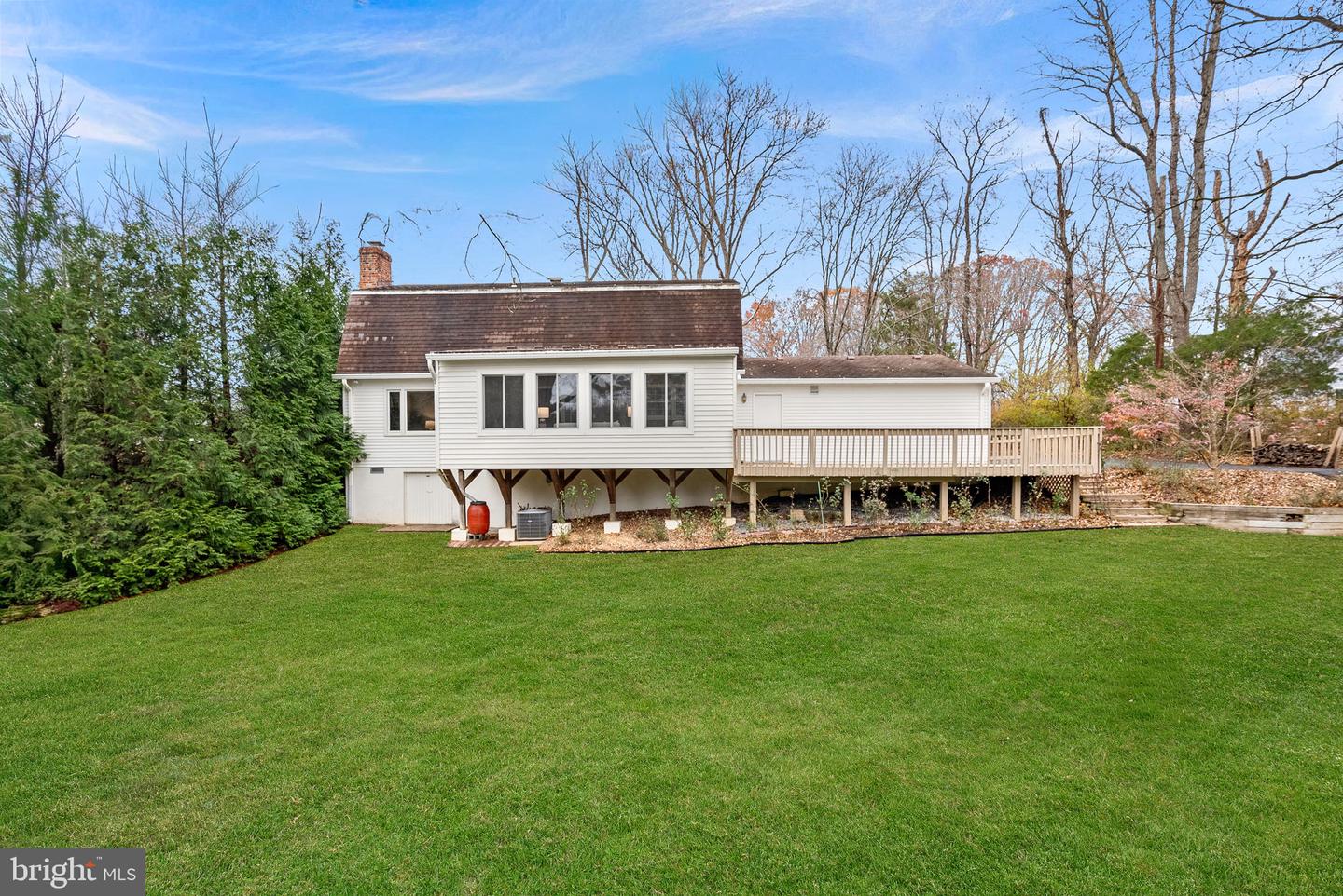 10207 OXFORDSHIRE RD, GREAT FALLS, Virginia 22066, 3 Bedrooms Bedrooms, ,2 BathroomsBathrooms,Residential,For sale,10207 OXFORDSHIRE RD,VAFX2279386 MLS # VAFX2279386