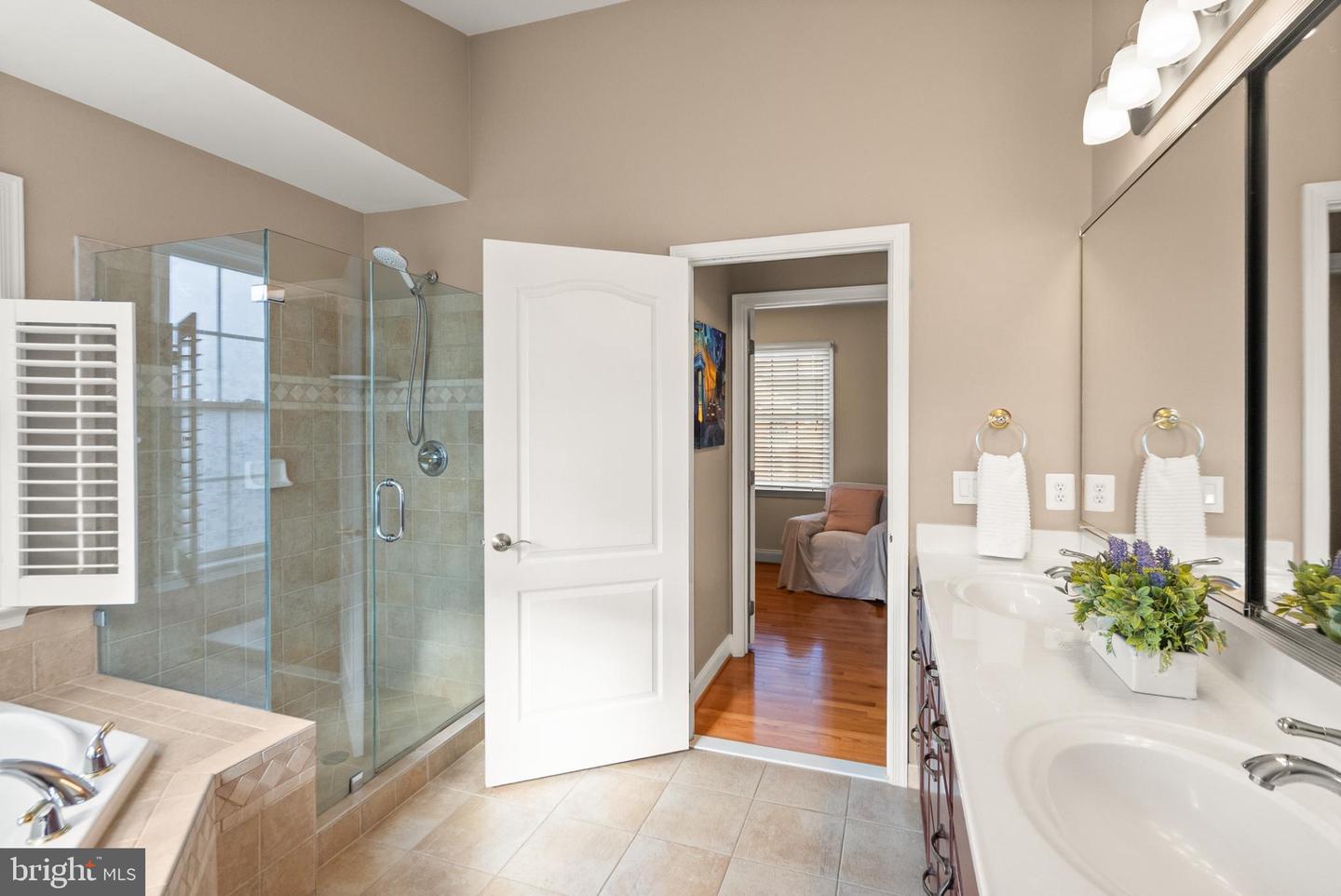 20116 WHISTLING STRAITS PL, ASHBURN, Virginia 20147, 5 Bedrooms Bedrooms, 18 Rooms Rooms,4 BathroomsBathrooms,Residential,For sale,20116 WHISTLING STRAITS PL,VALO2111236 MLS # VALO2111236