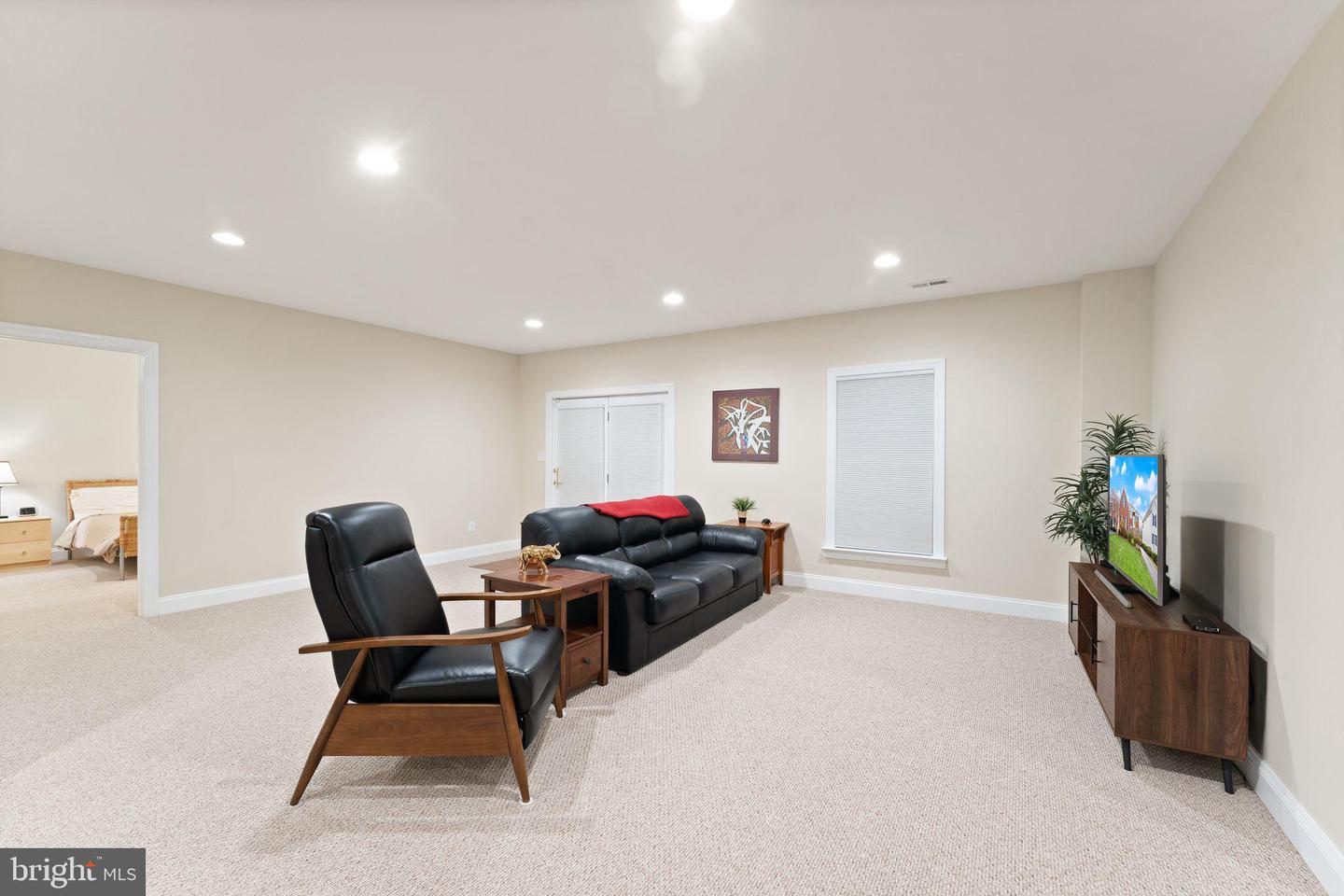 20116 WHISTLING STRAITS PL, ASHBURN, Virginia 20147, 5 Bedrooms Bedrooms, 18 Rooms Rooms,4 BathroomsBathrooms,Residential,For sale,20116 WHISTLING STRAITS PL,VALO2111236 MLS # VALO2111236