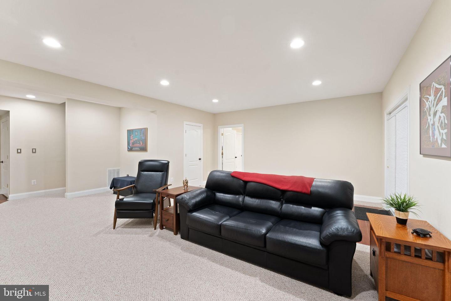 20116 WHISTLING STRAITS PL, ASHBURN, Virginia 20147, 5 Bedrooms Bedrooms, 18 Rooms Rooms,4 BathroomsBathrooms,Residential,For sale,20116 WHISTLING STRAITS PL,VALO2111236 MLS # VALO2111236