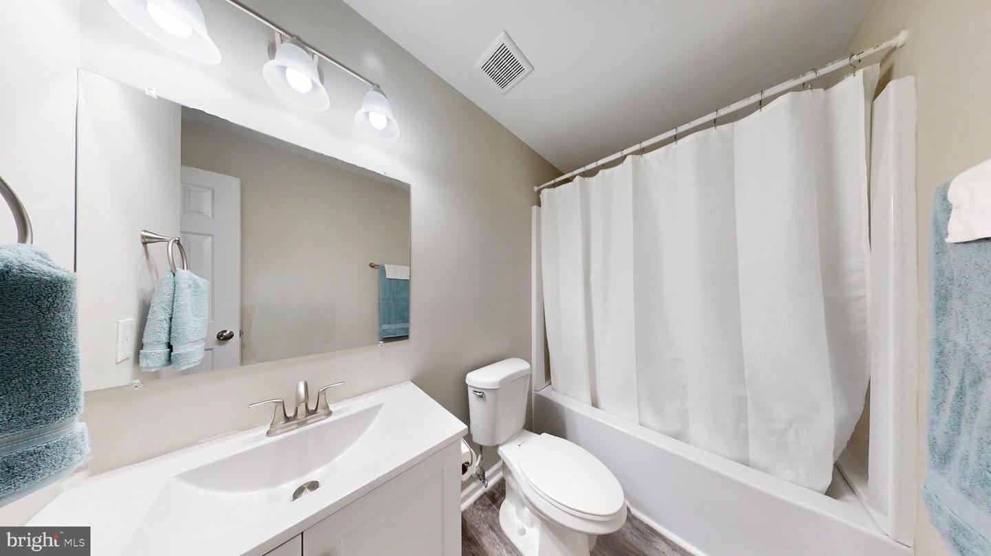 86 DEBBIE DR, FREDERICKSBURG, Virginia 22406, 5 Bedrooms Bedrooms, ,2 BathroomsBathrooms,Residential,For sale,86 DEBBIE DR,VAST2044282 MLS # VAST2044282