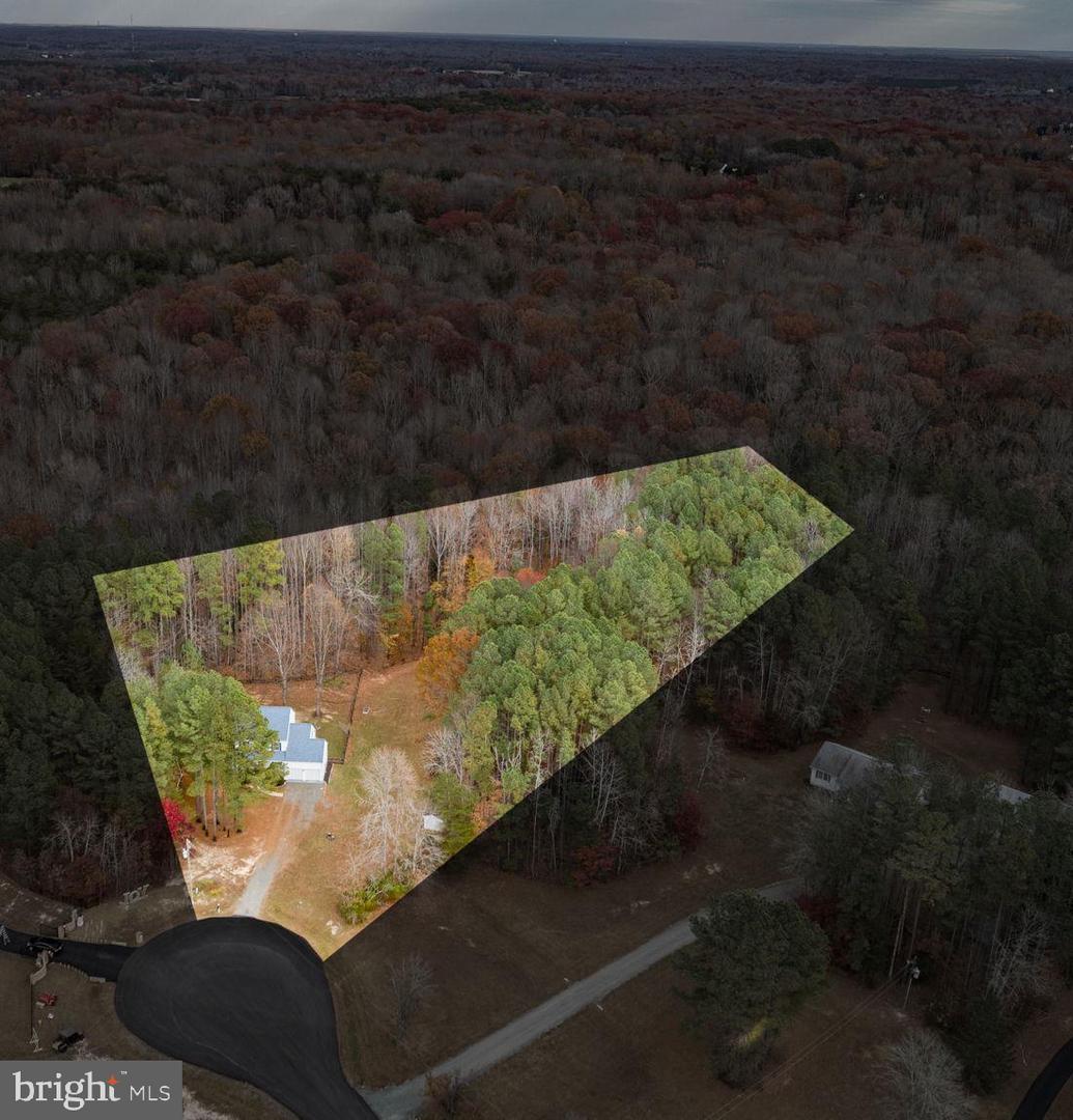 86 DEBBIE DR, FREDERICKSBURG, Virginia 22406, 5 Bedrooms Bedrooms, ,2 BathroomsBathrooms,Residential,For sale,86 DEBBIE DR,VAST2044282 MLS # VAST2044282