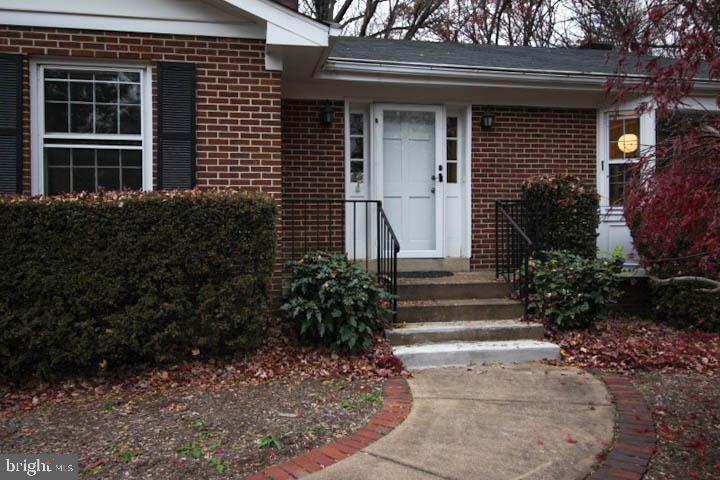 3142 SEARSMONT PL, HERNDON, Virginia 20171, 3 Bedrooms Bedrooms, ,2 BathroomsBathrooms,Residential,For sale,3142 SEARSMONT PL,VAFX2279480 MLS # VAFX2279480 3142 SEARSMONT PL, HERNDON, Virginia 20171, 3 Bedrooms Bedrooms, ,2 BathroomsBathrooms,Residential,For sale,3142 SEARSMONT PL,VAFX2279480 MLS # VAFX2279480