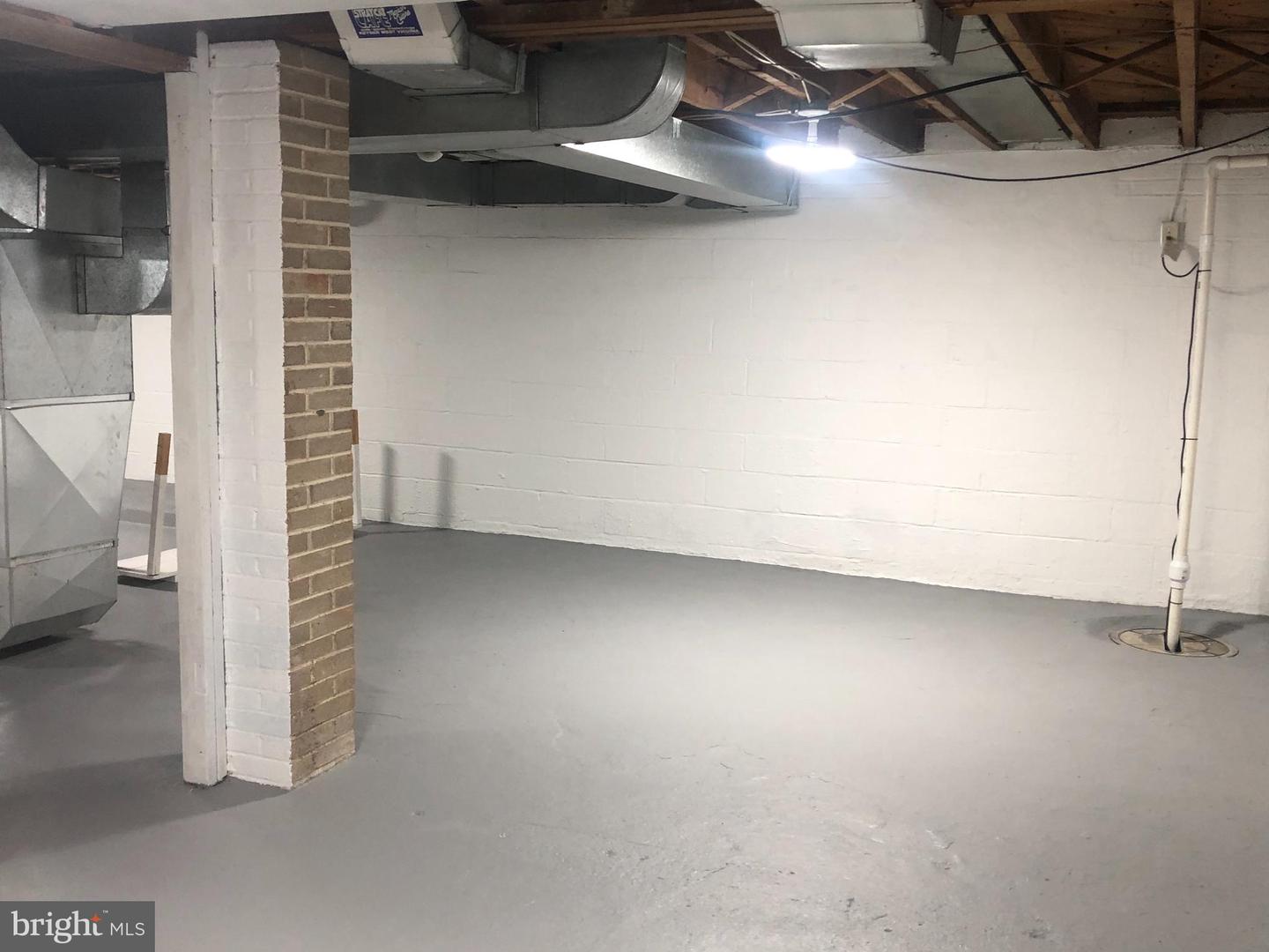 114 S CHARLES, FRONT ROYAL, Virginia 22630, 4 Bedrooms Bedrooms, ,2 BathroomsBathrooms,Residential,For sale,114 S CHARLES,VAWR2012798 MLS # VAWR2012798