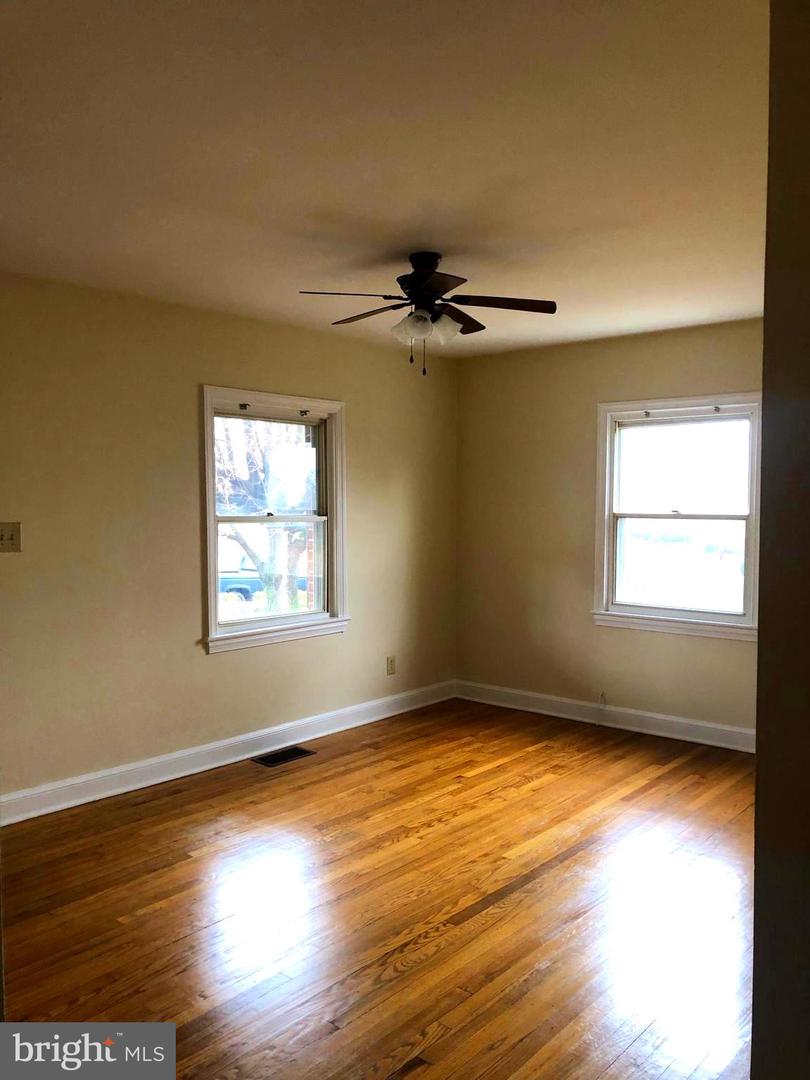 114 CHARLES, FRONT ROYAL, Virginia 22630, 4 Bedrooms Bedrooms, ,2 BathroomsBathrooms,Residential,For sale,114 CHARLES,VAWR2012798 MLS # VAWR2012798 114 CHARLES, FRONT ROYAL, Virginia 22630, 4 Bedrooms Bedrooms, ,2 BathroomsBathrooms,Residential,For sale,114 CHARLES,VAWR2012798 MLS # VAWR2012798