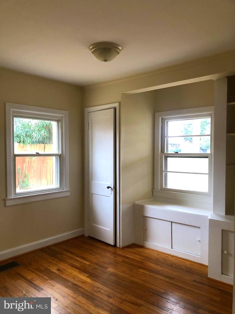 114 CHARLES, FRONT ROYAL, Virginia 22630, 4 Bedrooms Bedrooms, ,2 BathroomsBathrooms,Residential,For sale,114 CHARLES,VAWR2012798 MLS # VAWR2012798 114 CHARLES, FRONT ROYAL, Virginia 22630, 4 Bedrooms Bedrooms, ,2 BathroomsBathrooms,Residential,For sale,114 CHARLES,VAWR2012798 MLS # VAWR2012798