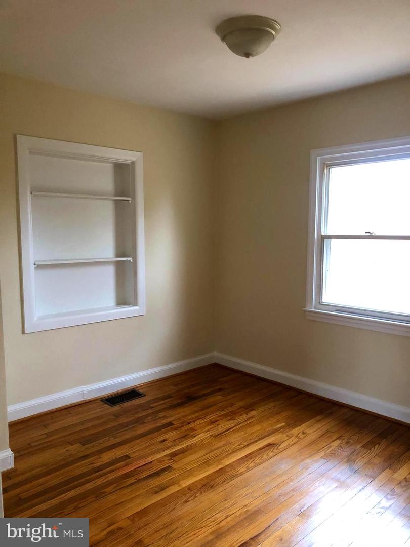 114 CHARLES, FRONT ROYAL, Virginia 22630, 4 Bedrooms Bedrooms, ,2 BathroomsBathrooms,Residential,For sale,114 CHARLES,VAWR2012798 MLS # VAWR2012798 114 CHARLES, FRONT ROYAL, Virginia 22630, 4 Bedrooms Bedrooms, ,2 BathroomsBathrooms,Residential,For sale,114 CHARLES,VAWR2012798 MLS # VAWR2012798