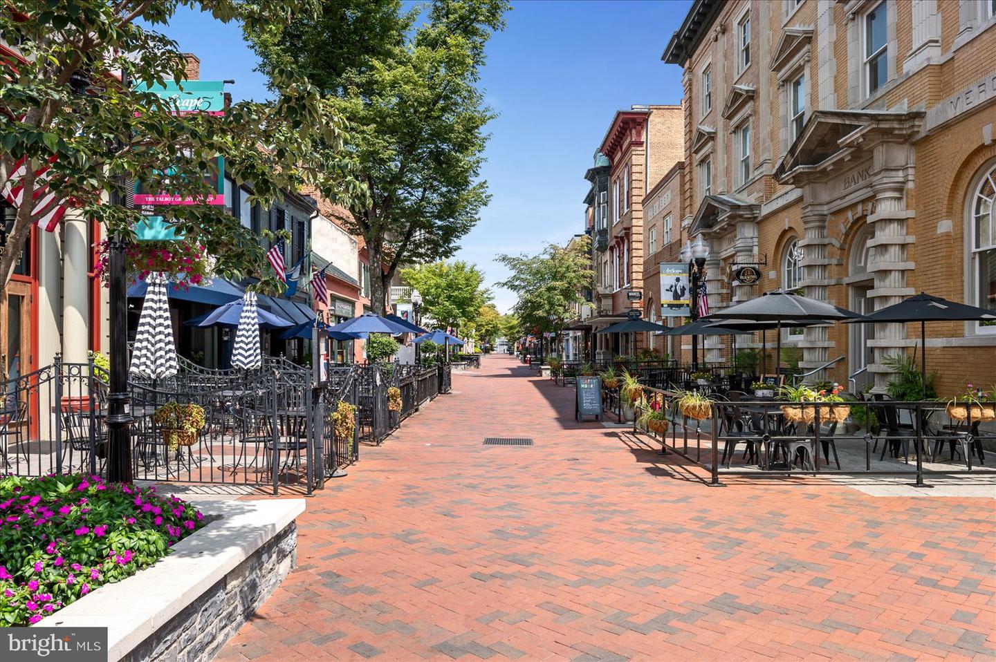 510 S WASHINGTON ST, WINCHESTER, Virginia 22601, 3 Bedrooms Bedrooms, ,1 BathroomBathrooms,Residential,For sale,510 S WASHINGTON ST,VAWI2009488 MLS # VAWI2009488 510 S WASHINGTON ST, WINCHESTER, Virginia 22601, 3 Bedrooms Bedrooms, ,1 BathroomBathrooms,Residential,For sale,510 S WASHINGTON ST,VAWI2009488 MLS # VAWI2009488