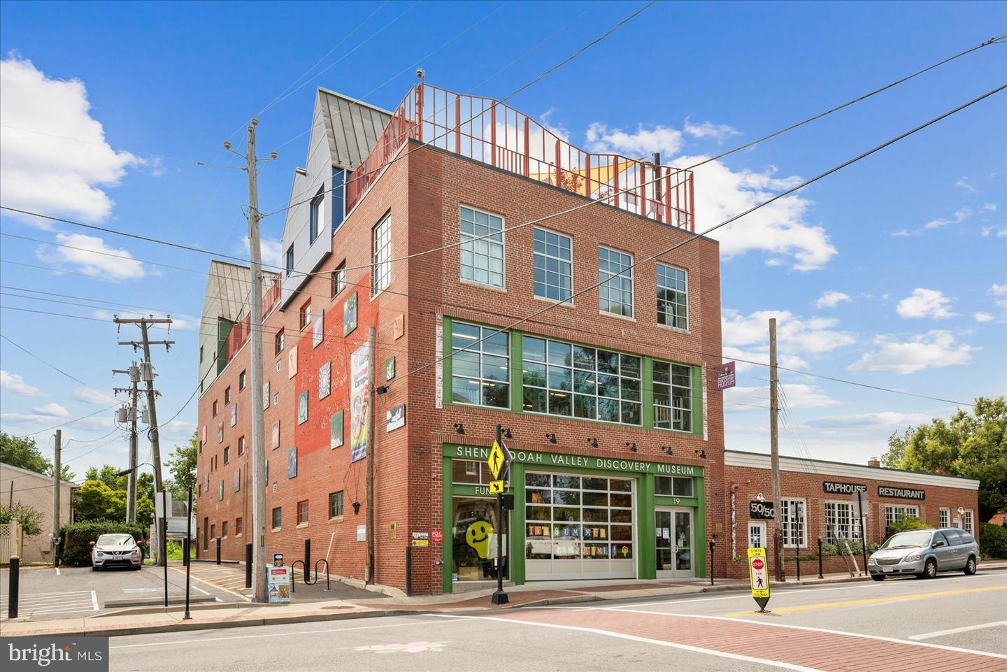 510 S WASHINGTON ST, WINCHESTER, Virginia 22601, 3 Bedrooms Bedrooms, ,1 BathroomBathrooms,Residential,For sale,510 S WASHINGTON ST,VAWI2009488 MLS # VAWI2009488 510 S WASHINGTON ST, WINCHESTER, Virginia 22601, 3 Bedrooms Bedrooms, ,1 BathroomBathrooms,Residential,For sale,510 S WASHINGTON ST,VAWI2009488 MLS # VAWI2009488