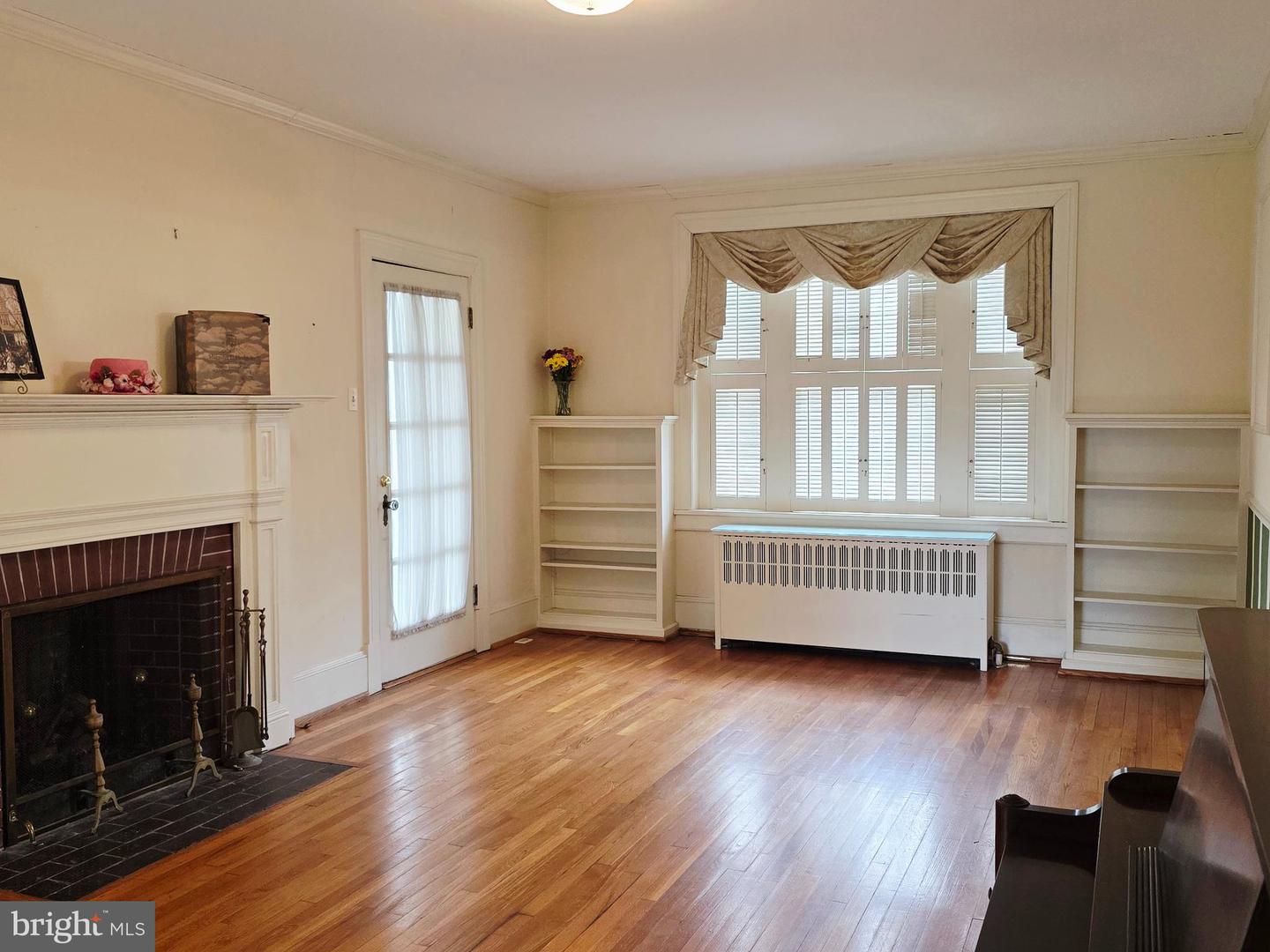 510 S WASHINGTON ST, WINCHESTER, Virginia 22601, 3 Bedrooms Bedrooms, ,1 BathroomBathrooms,Residential,For sale,510 S WASHINGTON ST,VAWI2009488 MLS # VAWI2009488 510 S WASHINGTON ST, WINCHESTER, Virginia 22601, 3 Bedrooms Bedrooms, ,1 BathroomBathrooms,Residential,For sale,510 S WASHINGTON ST,VAWI2009488 MLS # VAWI2009488