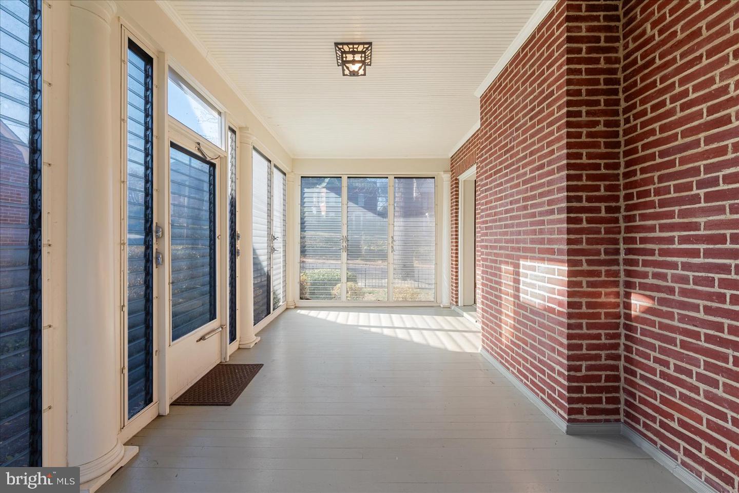 510 S WASHINGTON ST, WINCHESTER, Virginia 22601, 3 Bedrooms Bedrooms, ,1 BathroomBathrooms,Residential,For sale,510 S WASHINGTON ST,VAWI2009488 MLS # VAWI2009488 510 S WASHINGTON ST, WINCHESTER, Virginia 22601, 3 Bedrooms Bedrooms, ,1 BathroomBathrooms,Residential,For sale,510 S WASHINGTON ST,VAWI2009488 MLS # VAWI2009488