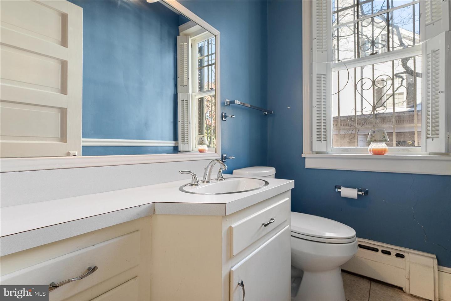 510 S WASHINGTON ST, WINCHESTER, Virginia 22601, 3 Bedrooms Bedrooms, ,1 BathroomBathrooms,Residential,For sale,510 S WASHINGTON ST,VAWI2009488 MLS # VAWI2009488 510 S WASHINGTON ST, WINCHESTER, Virginia 22601, 3 Bedrooms Bedrooms, ,1 BathroomBathrooms,Residential,For sale,510 S WASHINGTON ST,VAWI2009488 MLS # VAWI2009488