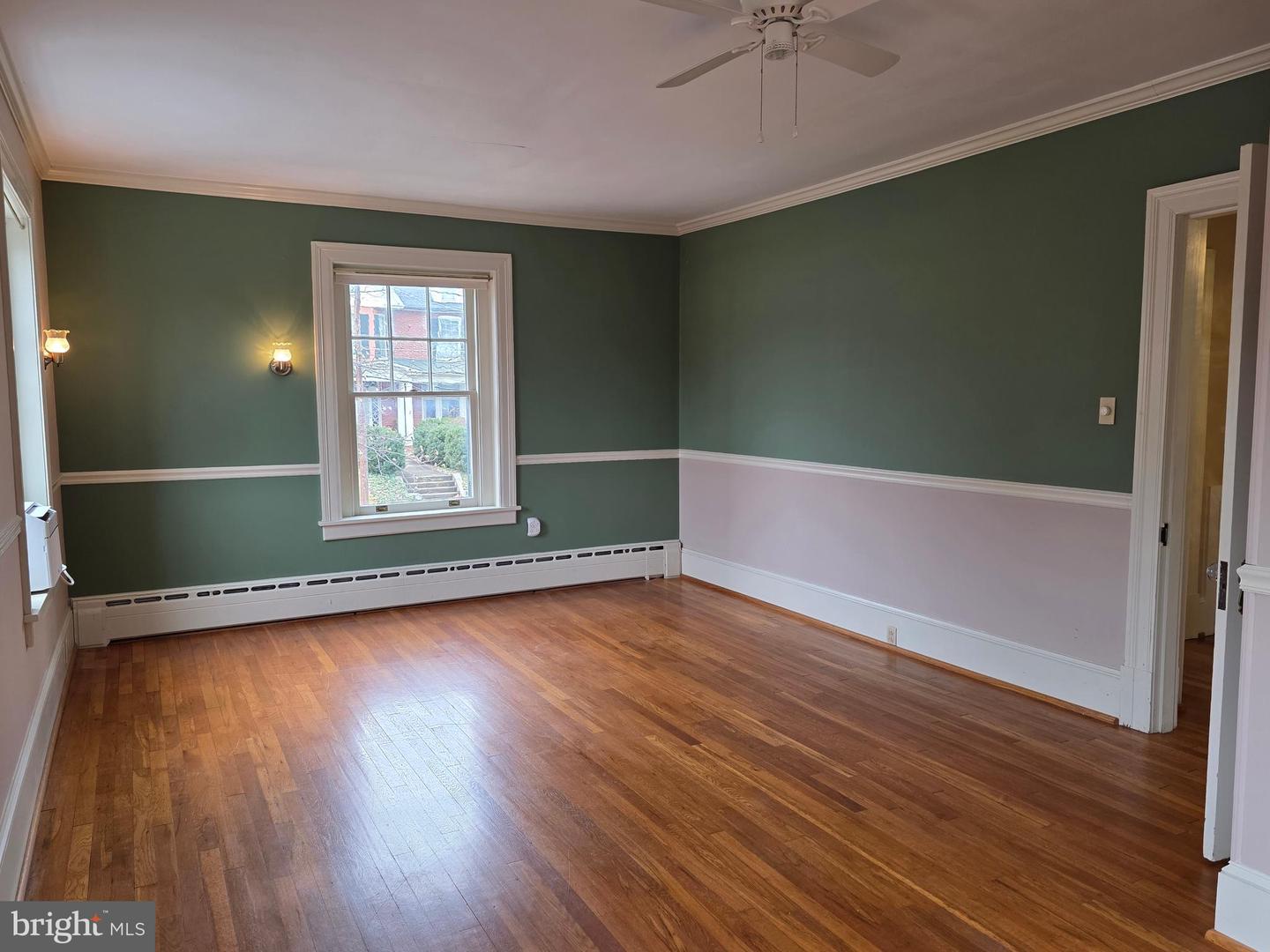 510 S WASHINGTON ST, WINCHESTER, Virginia 22601, 3 Bedrooms Bedrooms, ,1 BathroomBathrooms,Residential,For sale,510 S WASHINGTON ST,VAWI2009488 MLS # VAWI2009488 510 S WASHINGTON ST, WINCHESTER, Virginia 22601, 3 Bedrooms Bedrooms, ,1 BathroomBathrooms,Residential,For sale,510 S WASHINGTON ST,VAWI2009488 MLS # VAWI2009488