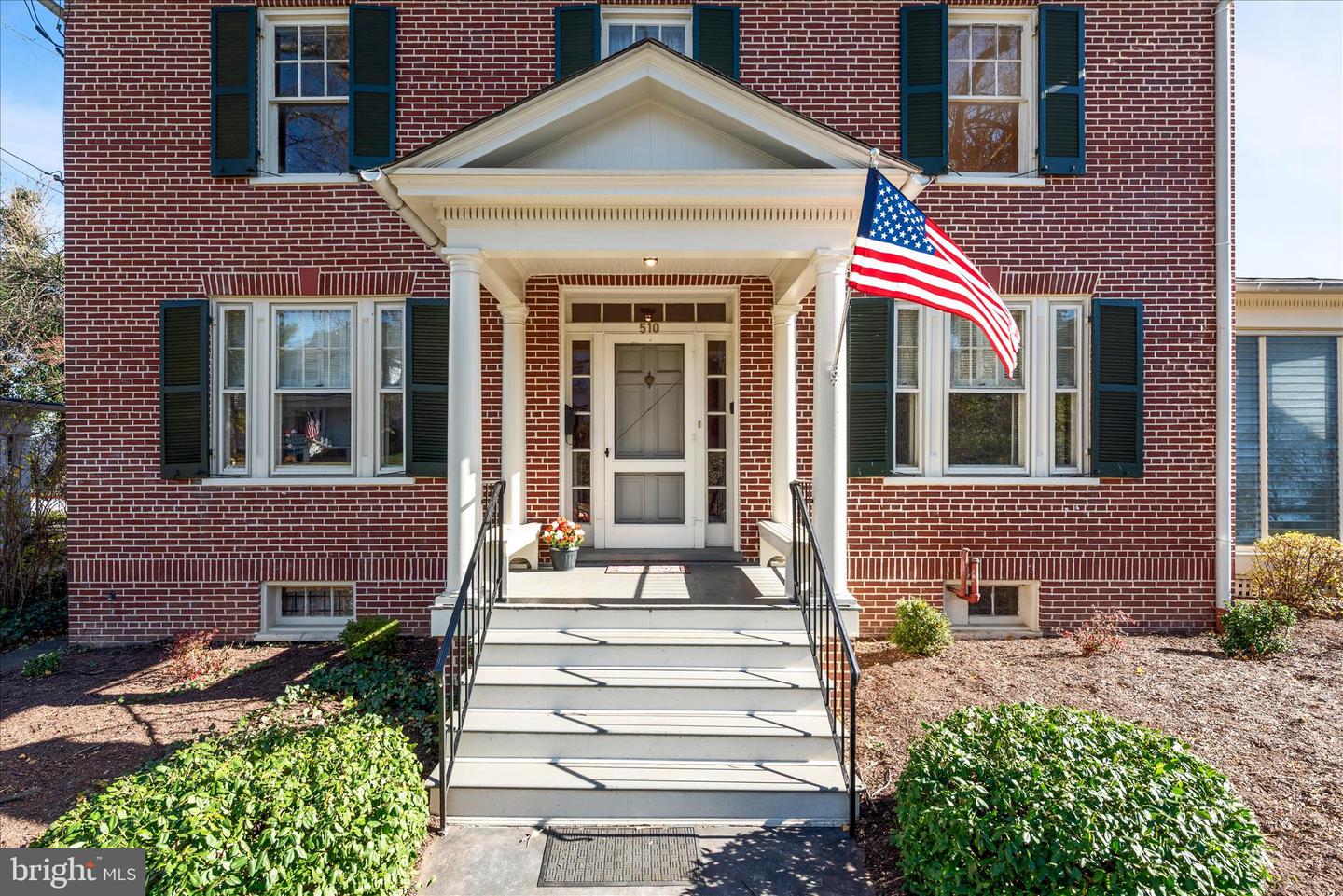 510 S WASHINGTON ST, WINCHESTER, Virginia 22601, 3 Bedrooms Bedrooms, ,1 BathroomBathrooms,Residential,For sale,510 S WASHINGTON ST,VAWI2009488 MLS # VAWI2009488 510 S WASHINGTON ST, WINCHESTER, Virginia 22601, 3 Bedrooms Bedrooms, ,1 BathroomBathrooms,Residential,For sale,510 S WASHINGTON ST,VAWI2009488 MLS # VAWI2009488