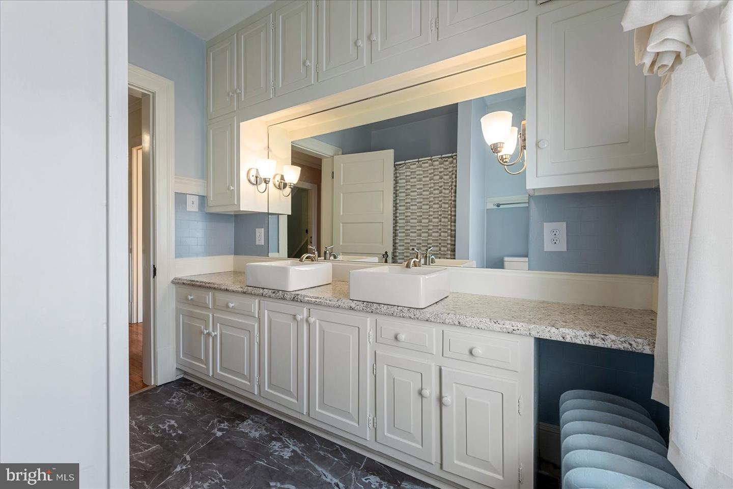 510 S WASHINGTON ST, WINCHESTER, Virginia 22601, 3 Bedrooms Bedrooms, ,1 BathroomBathrooms,Residential,For sale,510 S WASHINGTON ST,VAWI2009488 MLS # VAWI2009488 510 S WASHINGTON ST, WINCHESTER, Virginia 22601, 3 Bedrooms Bedrooms, ,1 BathroomBathrooms,Residential,For sale,510 S WASHINGTON ST,VAWI2009488 MLS # VAWI2009488