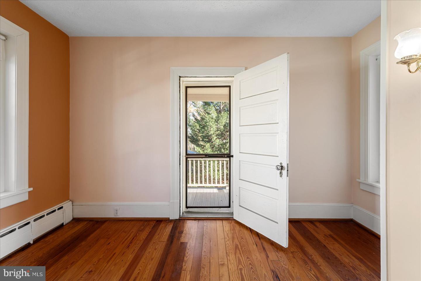 510 S WASHINGTON ST, WINCHESTER, Virginia 22601, 3 Bedrooms Bedrooms, ,1 BathroomBathrooms,Residential,For sale,510 S WASHINGTON ST,VAWI2009488 MLS # VAWI2009488 510 S WASHINGTON ST, WINCHESTER, Virginia 22601, 3 Bedrooms Bedrooms, ,1 BathroomBathrooms,Residential,For sale,510 S WASHINGTON ST,VAWI2009488 MLS # VAWI2009488