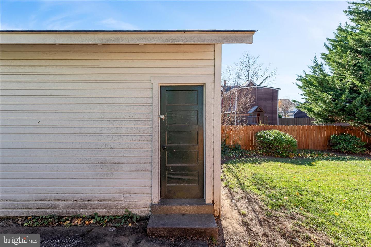 510 S WASHINGTON ST, WINCHESTER, Virginia 22601, 3 Bedrooms Bedrooms, ,1 BathroomBathrooms,Residential,For sale,510 S WASHINGTON ST,VAWI2009488 MLS # VAWI2009488 510 S WASHINGTON ST, WINCHESTER, Virginia 22601, 3 Bedrooms Bedrooms, ,1 BathroomBathrooms,Residential,For sale,510 S WASHINGTON ST,VAWI2009488 MLS # VAWI2009488