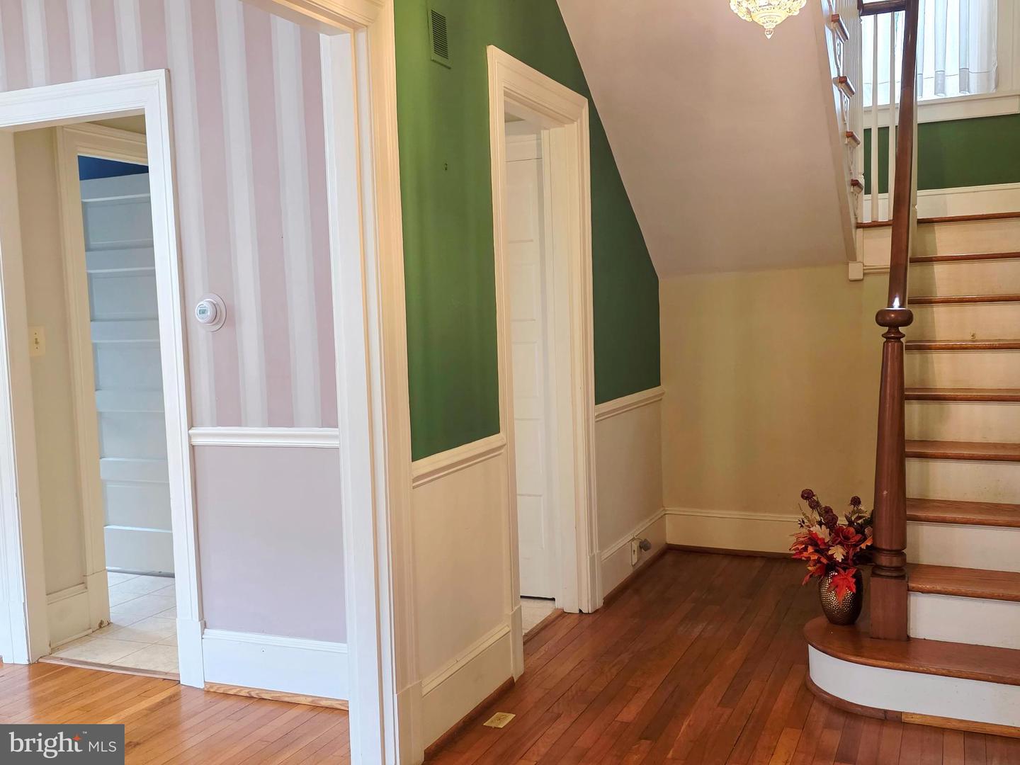 510 S WASHINGTON ST, WINCHESTER, Virginia 22601, 3 Bedrooms Bedrooms, ,1 BathroomBathrooms,Residential,For sale,510 S WASHINGTON ST,VAWI2009488 MLS # VAWI2009488 510 S WASHINGTON ST, WINCHESTER, Virginia 22601, 3 Bedrooms Bedrooms, ,1 BathroomBathrooms,Residential,For sale,510 S WASHINGTON ST,VAWI2009488 MLS # VAWI2009488