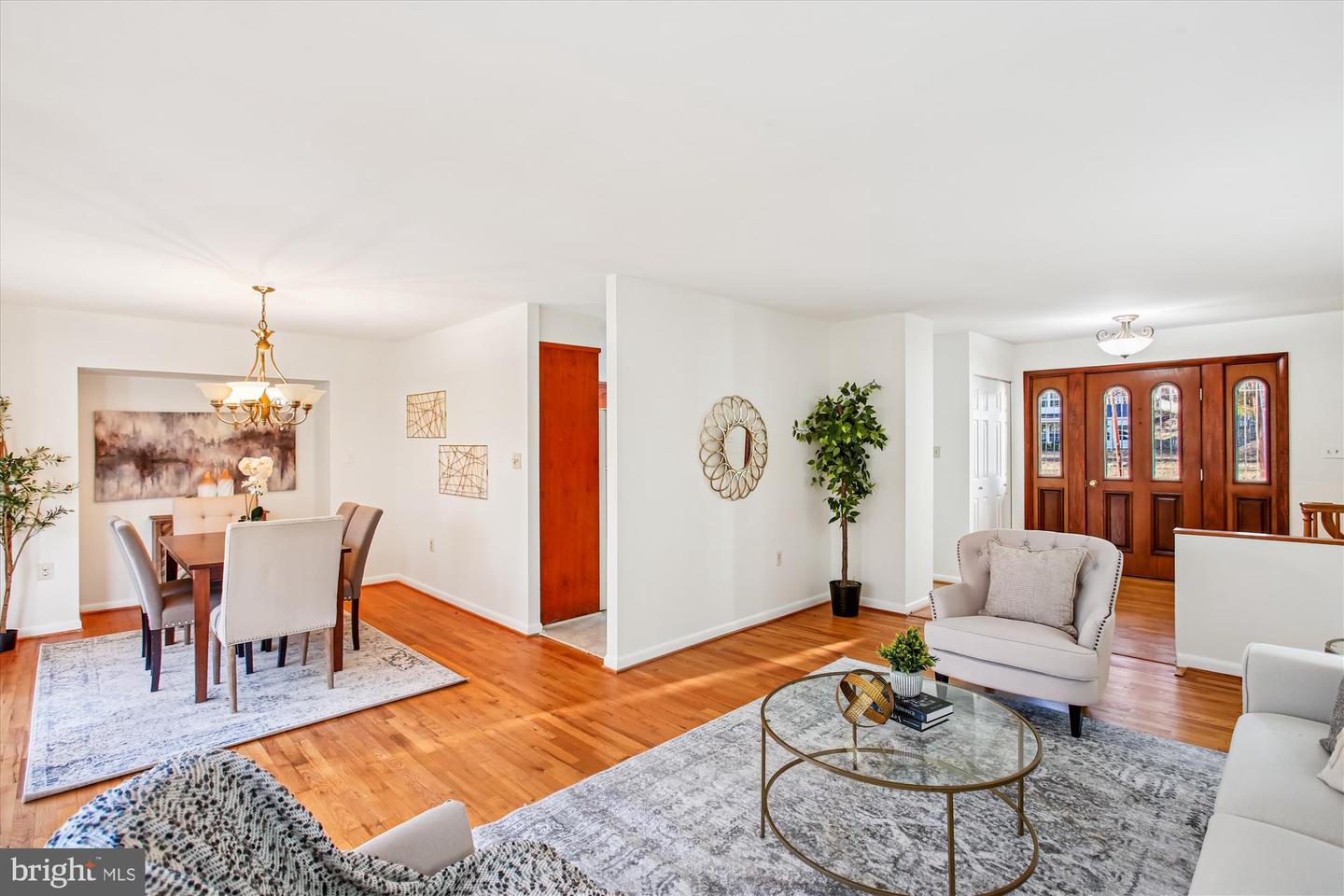 5103 CICERO CT, ANNANDALE, Virginia 22003, 4 Bedrooms Bedrooms, ,2 BathroomsBathrooms,Residential,For sale,5103 CICERO CT,VAFX2279530 MLS # VAFX2279530