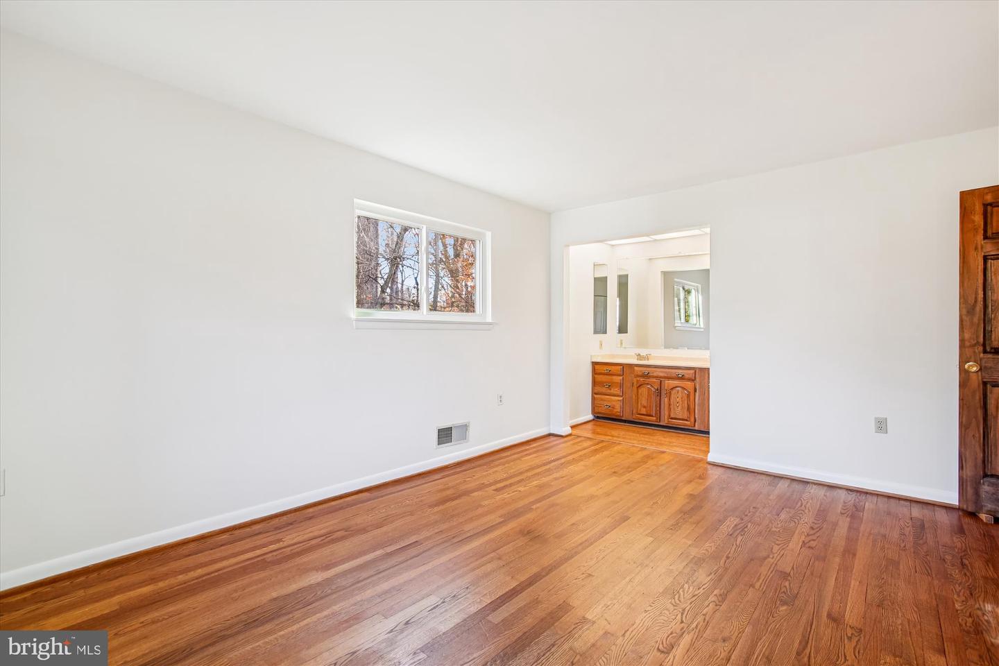 5103 CICERO CT, ANNANDALE, Virginia 22003, 4 Bedrooms Bedrooms, ,2 BathroomsBathrooms,Residential,For sale,5103 CICERO CT,VAFX2279530 MLS # VAFX2279530