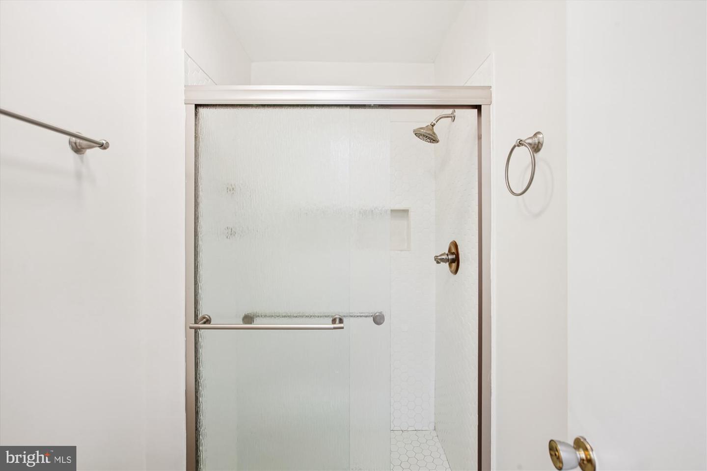 5103 CICERO CT, ANNANDALE, Virginia 22003, 4 Bedrooms Bedrooms, ,2 BathroomsBathrooms,Residential,For sale,5103 CICERO CT,VAFX2279530 MLS # VAFX2279530