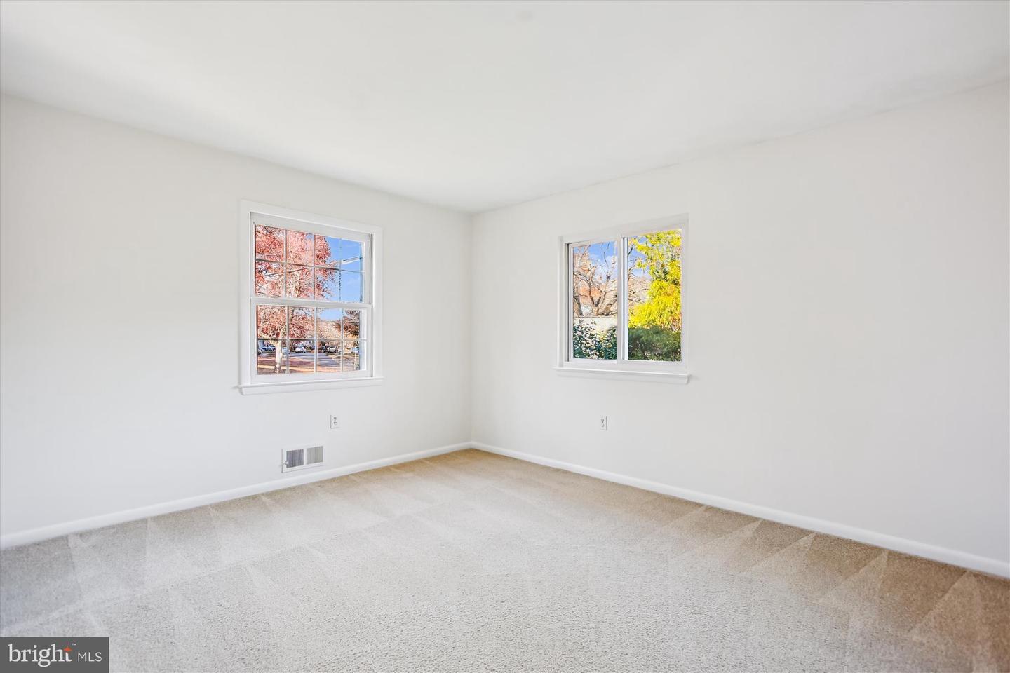 5103 CICERO CT, ANNANDALE, Virginia 22003, 4 Bedrooms Bedrooms, ,2 BathroomsBathrooms,Residential,For sale,5103 CICERO CT,VAFX2279530 MLS # VAFX2279530