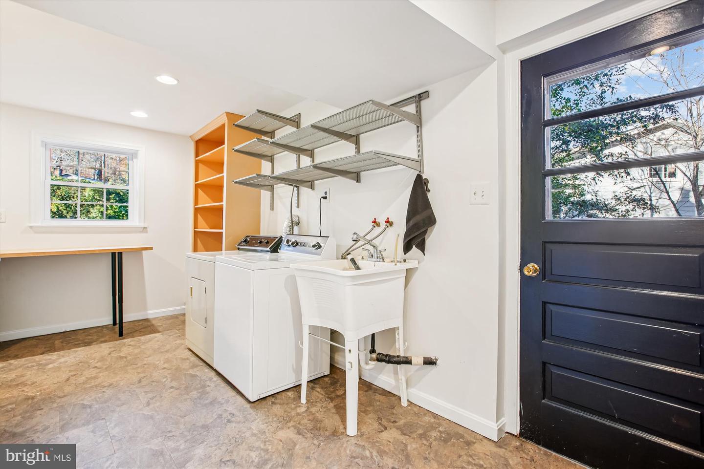 5103 CICERO CT, ANNANDALE, Virginia 22003, 4 Bedrooms Bedrooms, ,2 BathroomsBathrooms,Residential,For sale,5103 CICERO CT,VAFX2279530 MLS # VAFX2279530