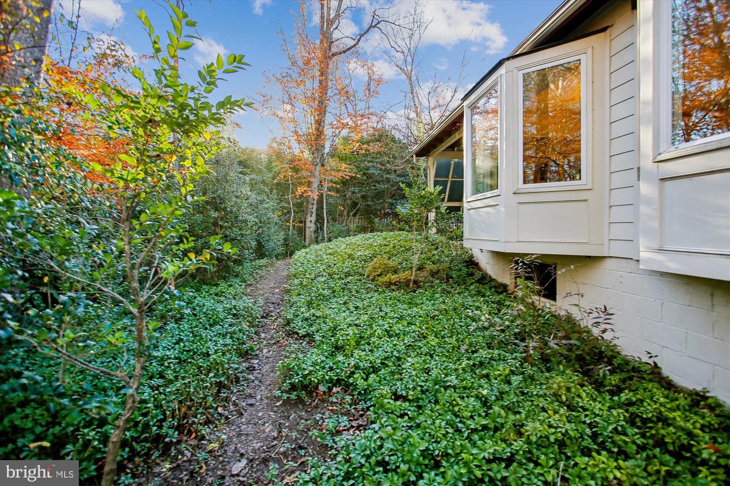 5103 CICERO CT, ANNANDALE, Virginia 22003, 4 Bedrooms Bedrooms, ,2 BathroomsBathrooms,Residential,For sale,5103 CICERO CT,VAFX2279530 MLS # VAFX2279530