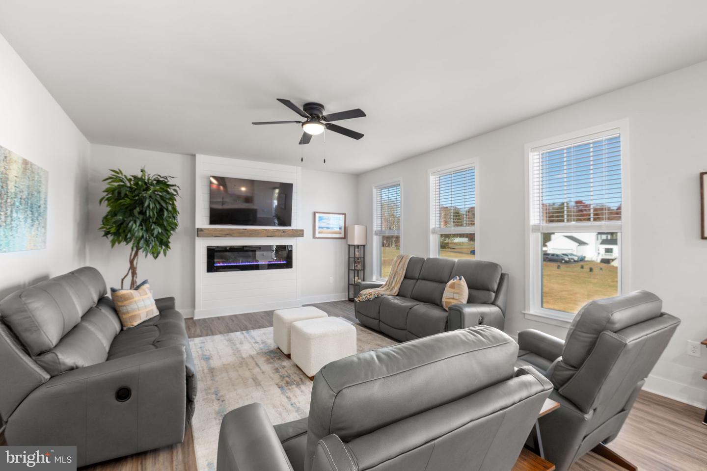 8109 CAMPFIRE LANE, FREDERICKSBURG, Virginia 22407, 4 Bedrooms Bedrooms, ,3 BathroomsBathrooms,Residential,For sale,8109 CAMPFIRE LANE,VASP2037656 MLS # VASP2037656