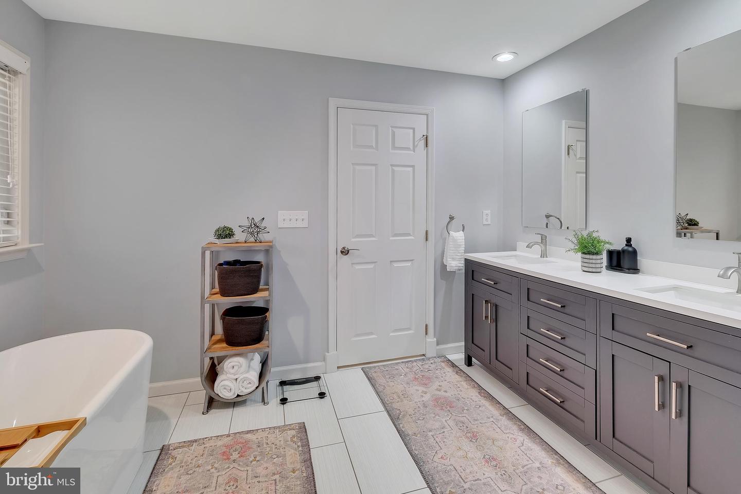 7414 SILENT WILLOW CT, MANASSAS, Virginia 20112, 5 Bedrooms Bedrooms, ,5 BathroomsBathrooms,Residential,For sale,7414 SILENT WILLOW CT,VAPW2107928 MLS # VAPW2107928