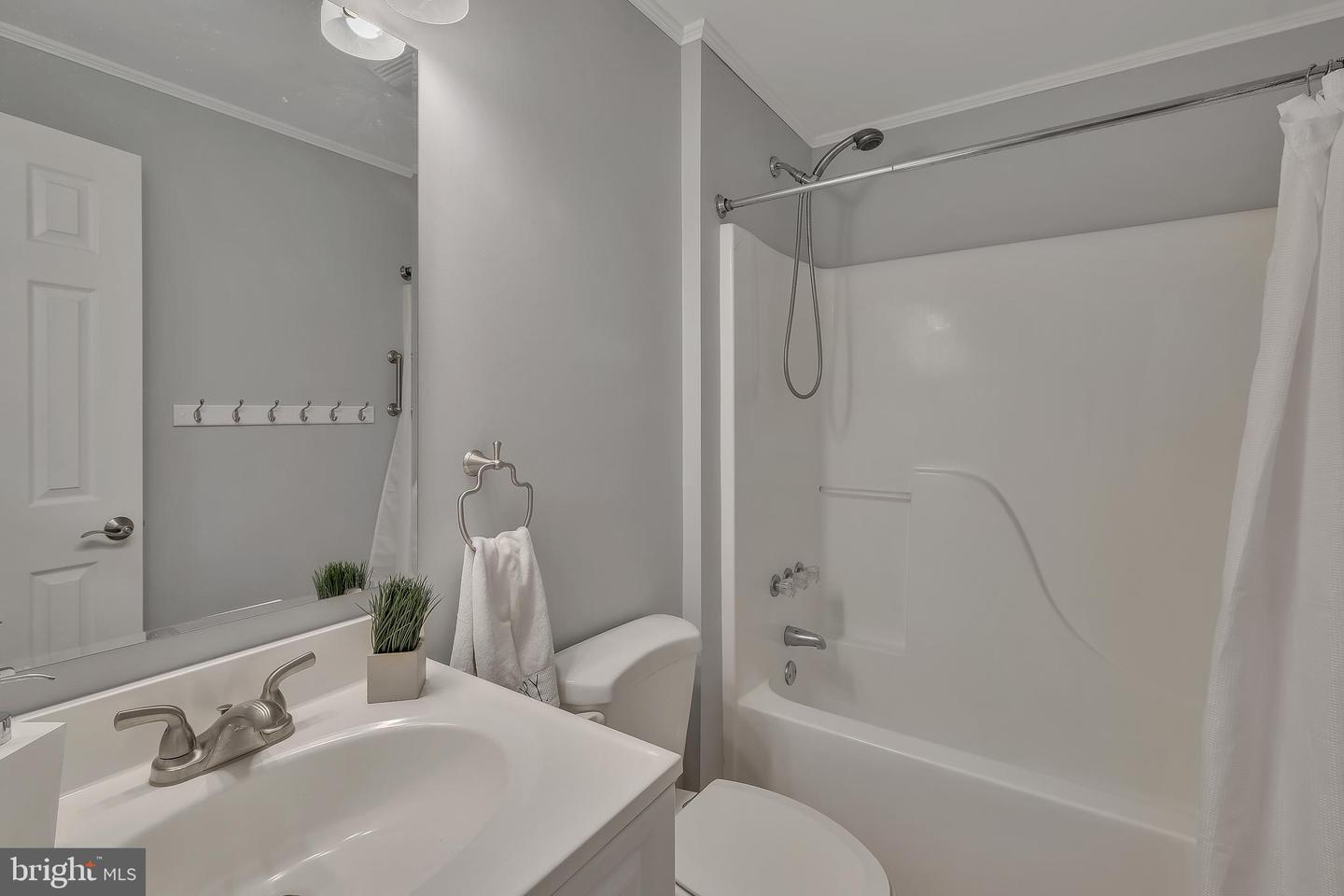 7414 SILENT WILLOW CT, MANASSAS, Virginia 20112, 5 Bedrooms Bedrooms, ,5 BathroomsBathrooms,Residential,For sale,7414 SILENT WILLOW CT,VAPW2107928 MLS # VAPW2107928