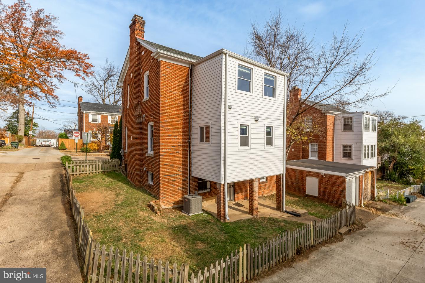 1005 URELL PL NE, WASHINGTON, District Of Columbia 20017, 4 Bedrooms Bedrooms, ,3 BathroomsBathrooms,Residential,For sale,1005 URELL PL NE,DCDC2232198 MLS # DCDC2232198